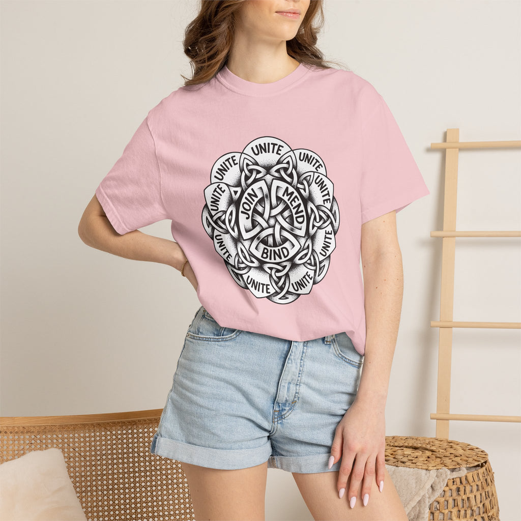 Knotwork Design Shirt Boho Chic Wellness Gift Women Body Art Tee Celtic Art T-Shirt Bohemian Enthusiast Tattoo Art Tshirt Mindfulness