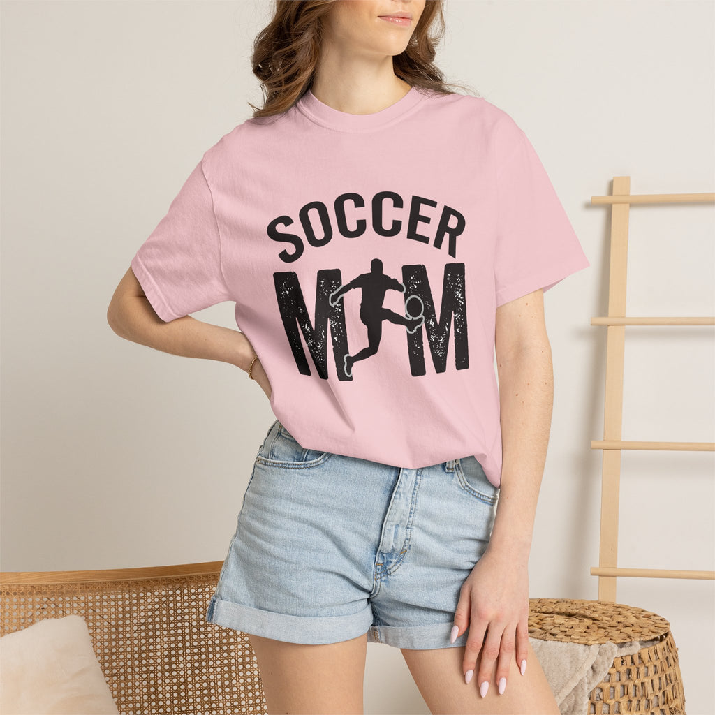 Football Athlete Shirt Soccer Mom Fitness Gift Women Faded Tee Soccer Player T-Shirt Mom Fan Distressed Tshirt Fitness Graphic Antique