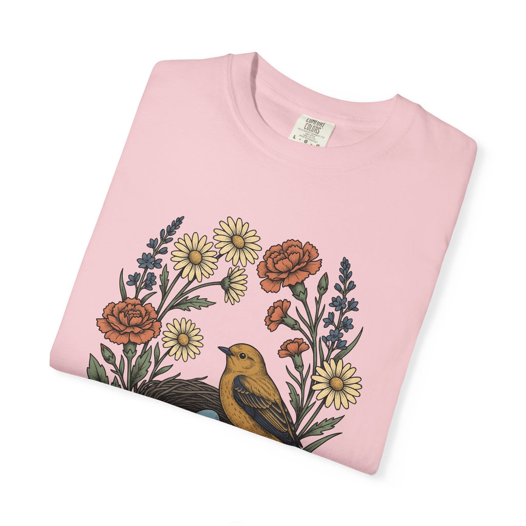 Bird Nest Shirt Mom Outdoors Gift Women Floral Tee Nest T-Shirt Mother Fan Botanical Tshirt Adventure Graphic Retro Wildflowers Tshirt