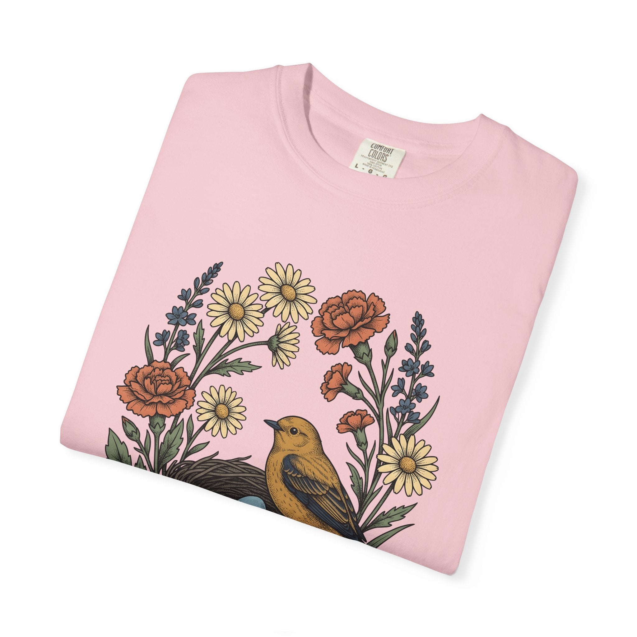 Bird Nest Shirt Mom Outdoors Gift Women Floral Tee Nest T-Shirt Mother Fan Botanical Tshirt Adventure Graphic Retro Wildflowers Tshirt