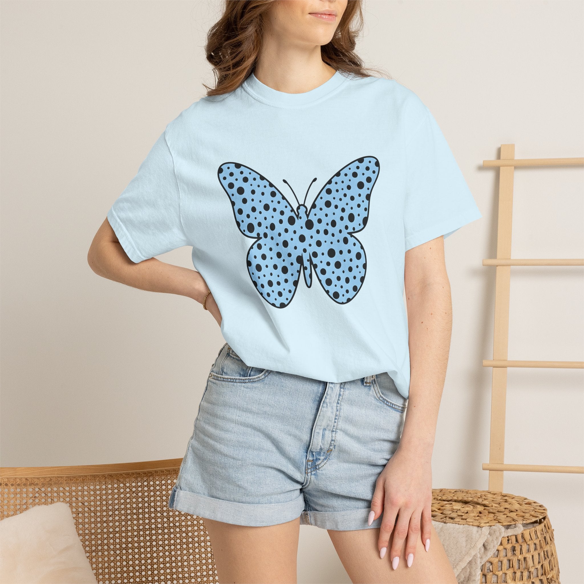 Butterfly Shirt Easter Flowers Gift Women Simple Tee Butterfly T-Shirt Easter Fan Minimalist Tshirt Floral Graphic Contemporary Dots Tshirt
