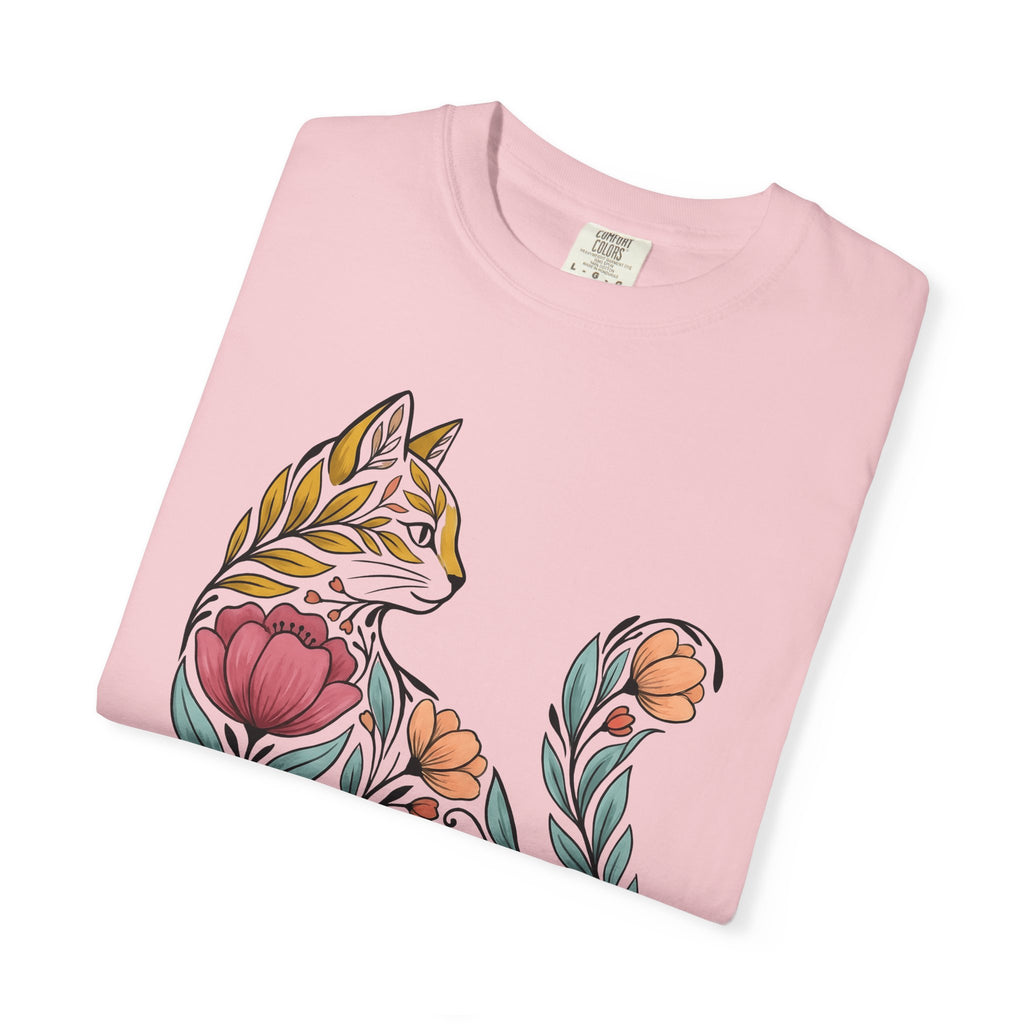 Garden Cat Shirt Valentines Day Fauna Gift Women Vintage Tee Kitty T-Shirt Valentine Fan Retro Tshirt Wildlife Graphic Outline Flower Petals