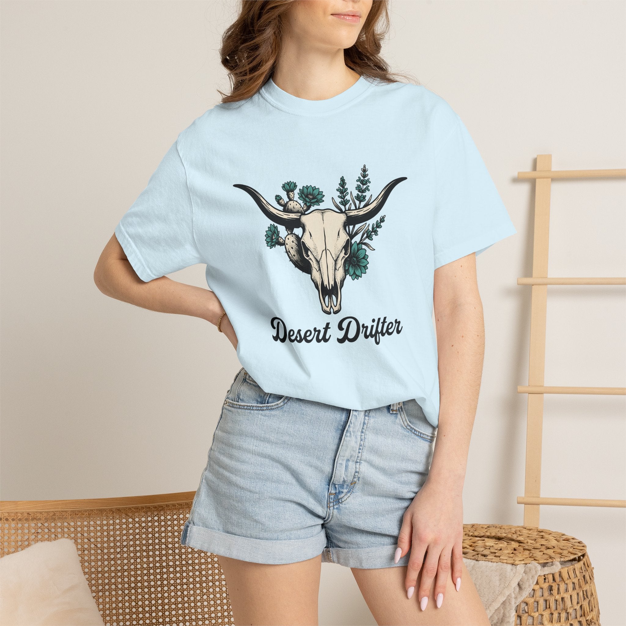 Bull Skull Shirt Cowgirl Western Gift Women Boho Tee Skull T-Shirt Rodeo Fan Cowboy Tshirt Country Graphic Vintage Cactus Tshirt