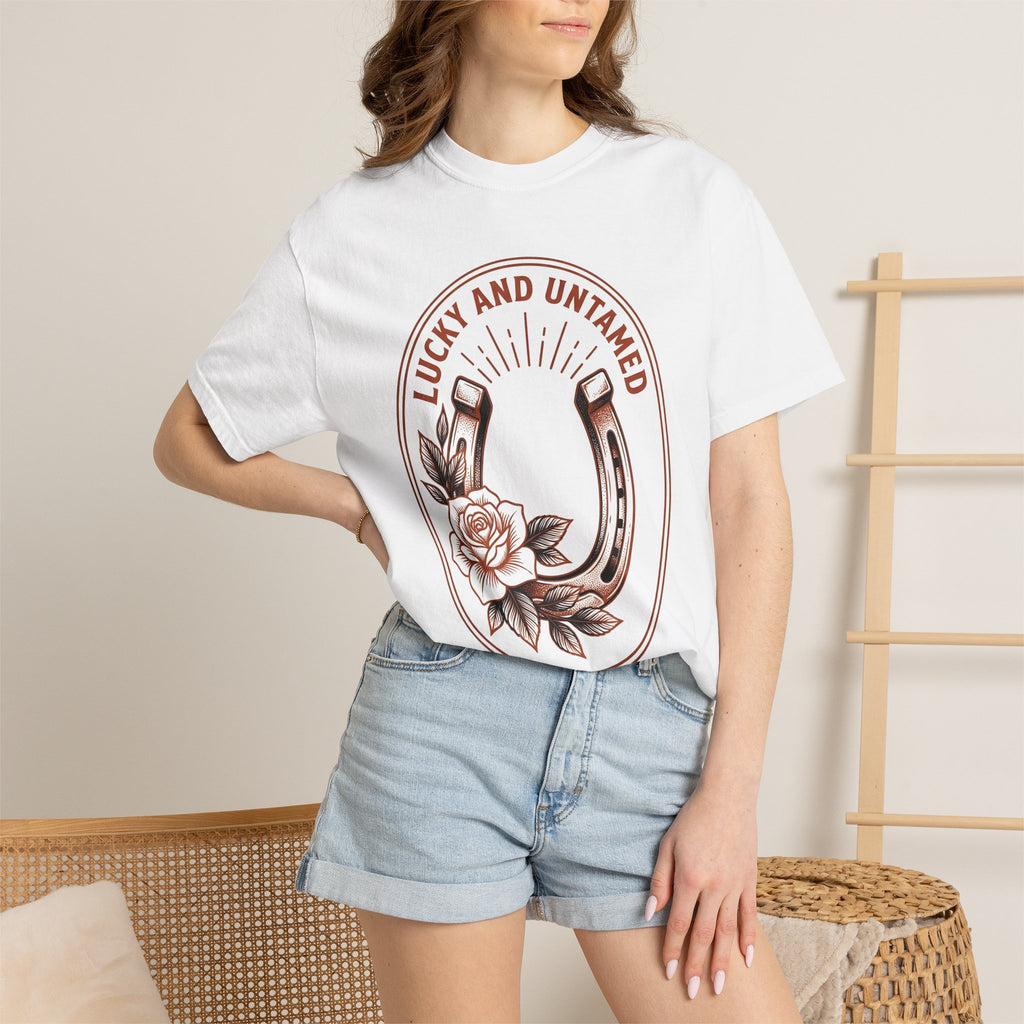 Horseshoe Rose Shirt Cowgirl Western Gift Women Vintage Tee Rose T-Shirt Rodeo Fan Retro Tshirt Country Graphic Hand Drawn Floral Tshirt
