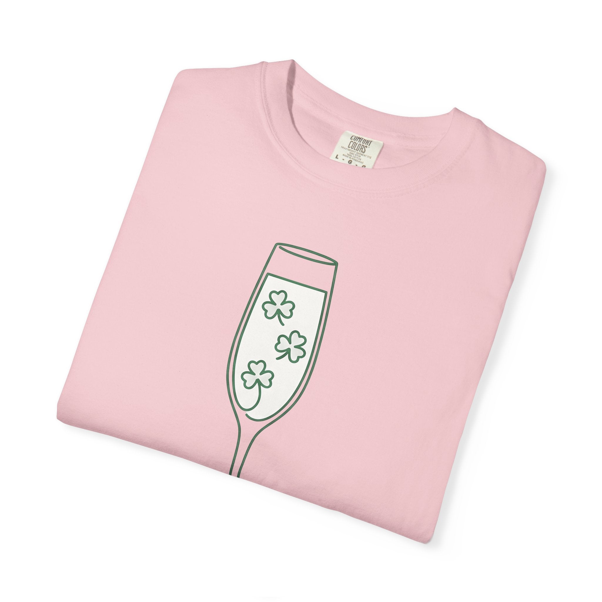 Champagne Flute Shirt St Patrick's Day Celebration Gift Women Simple Tee Champagne Glass T-Shirt Irish Fan Minimalist Tshirt Party Graphic