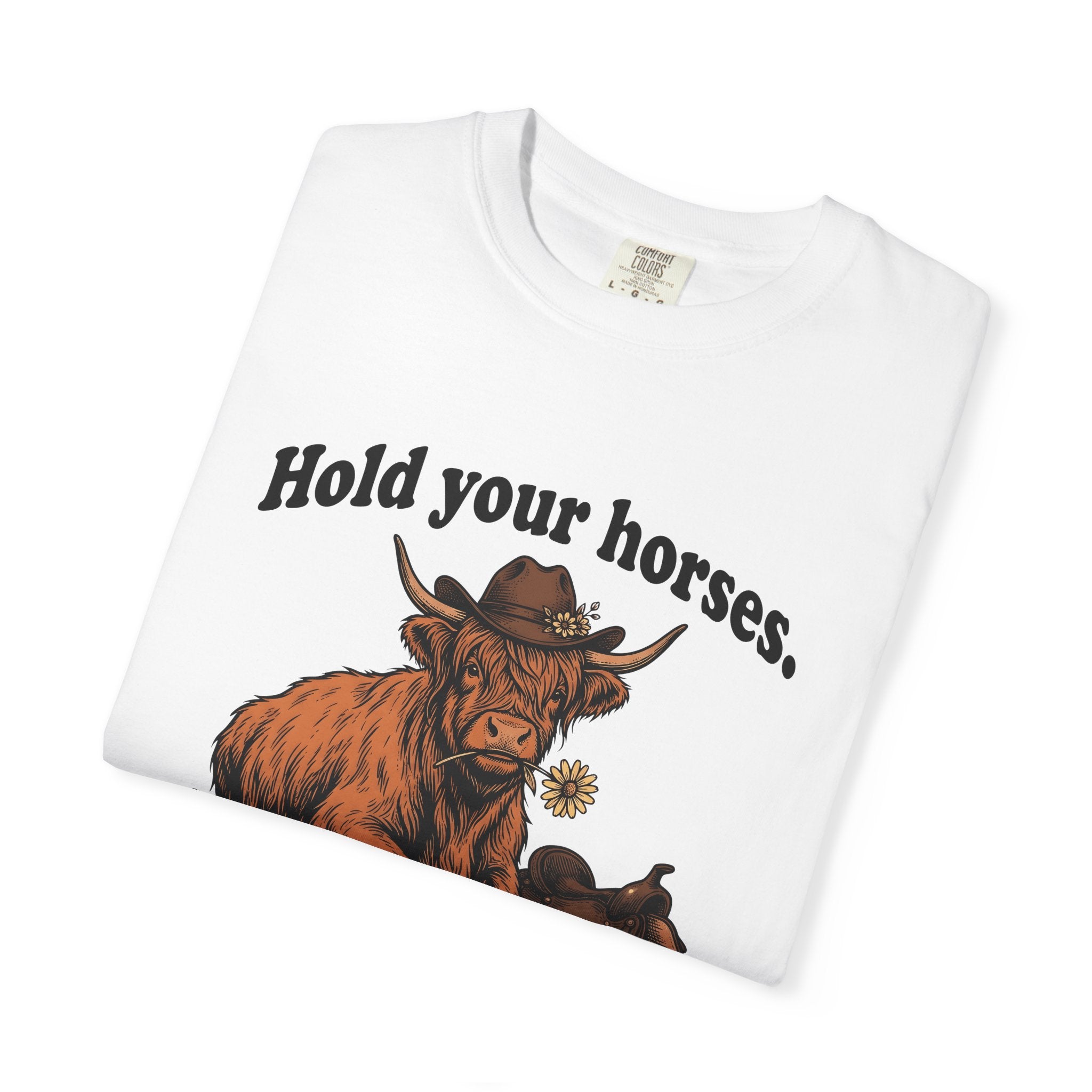 Highland Cattle Shirt Cowgirl Jokes Gift Women Farmhouse Tee Cow T-Shirt Rodeo Fan Country Tshirt Humor Graphic Retro Western Hat Tshirt
