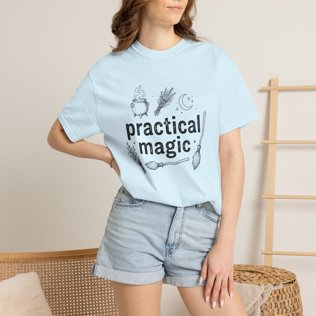 Witchcraft Tools Shirt Witch Halloween Gift Women Boho Tee Magical Items T-Shirt Pagan Fan Bohemian Tshirt Spooky Graphic Vintage Cauldron