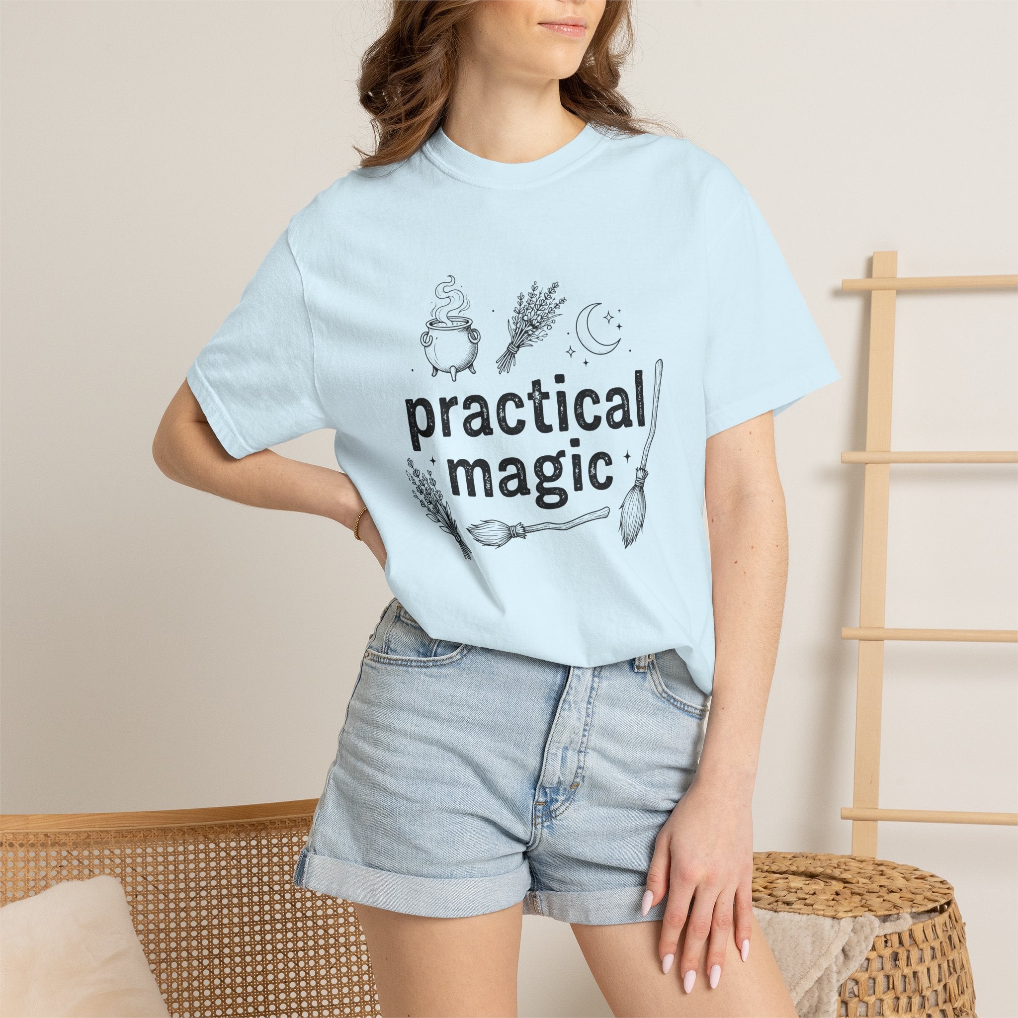 Witchcraft Tools Shirt Witch Halloween Gift Women Boho Tee Magical Items T-Shirt Pagan Fan Bohemian Tshirt Spooky Graphic Vintage Cauldron