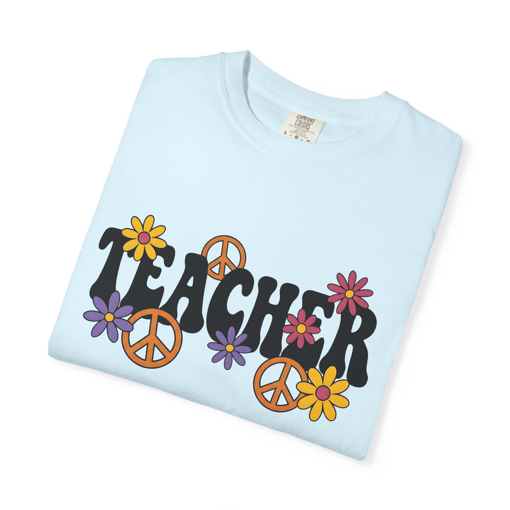Peace Sign Flowers Shirt Teacher Hippie Gift Women Groovy Tee Flower Arrangement T-Shirt Educator Enthusiast Psychedelic Tshirt Bohemian