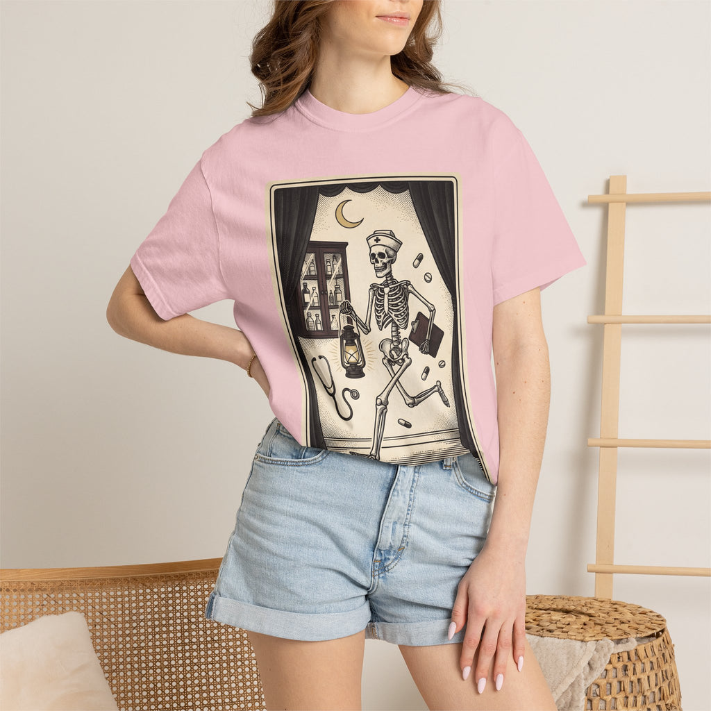 Skeleton Nurse Shirt Nurse Horror Gift Women Hand Drawn Tee Bones T-Shirt Rn Fan Skull Tshirt Horror Graphic American Traditional Tattoo
