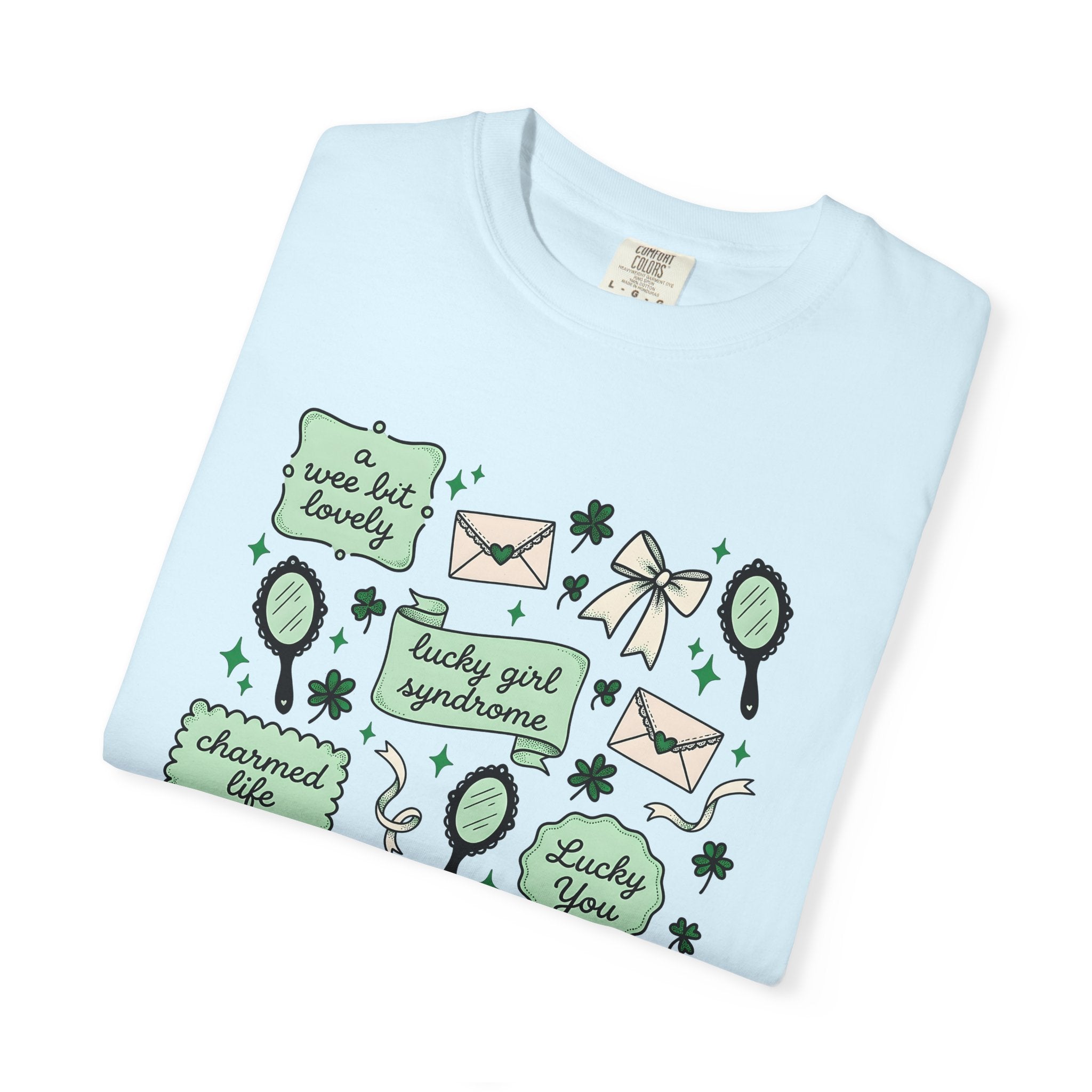 Shamrock Art Shirt St Patrick's Day Prosperity Gift Women Line Art Tee Clover T-Shirt St Patricks Fan Illustration Graphic Antique Bow Tie