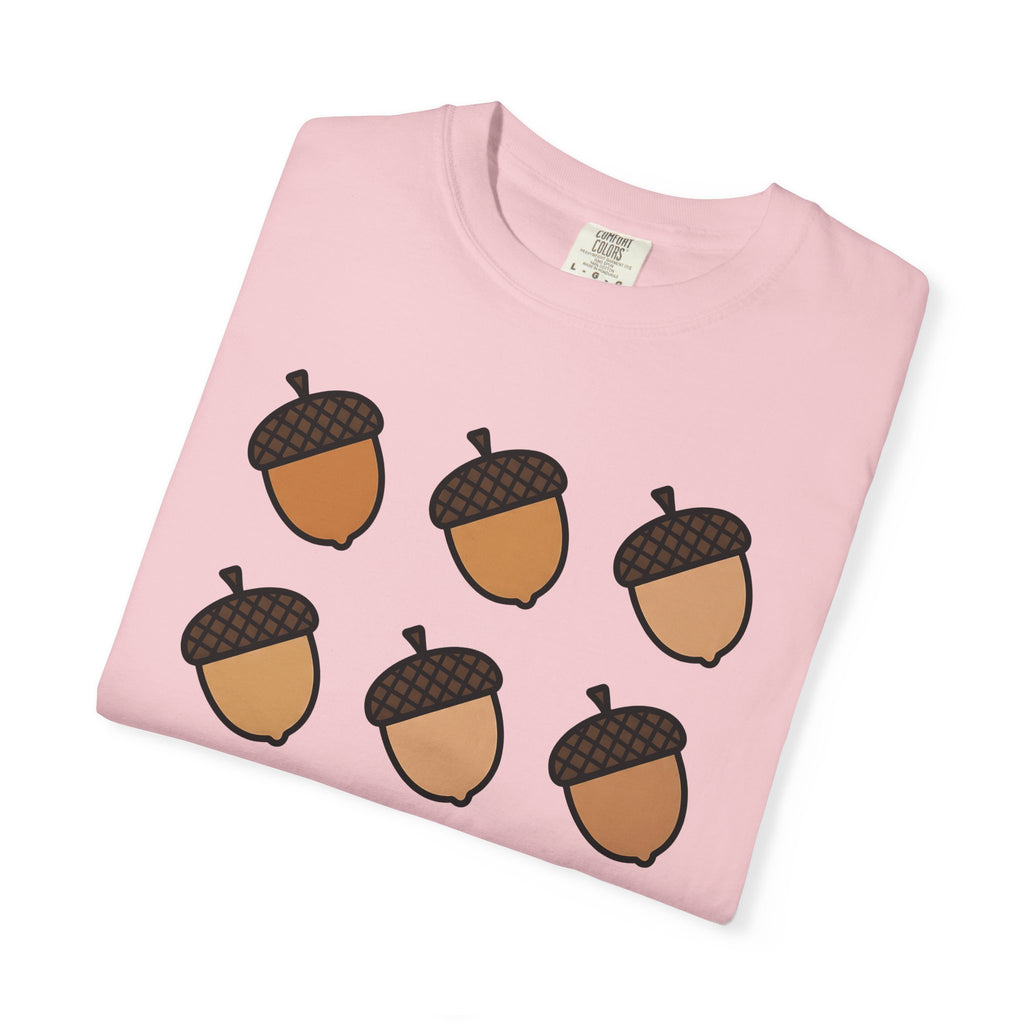 Acorn Print Shirt Cute Autumn Gift Women Comic Tee Oak T-Shirt Adorable Fan Cartoon Tshirt Fall Graphic Clean Check Design Tshirt