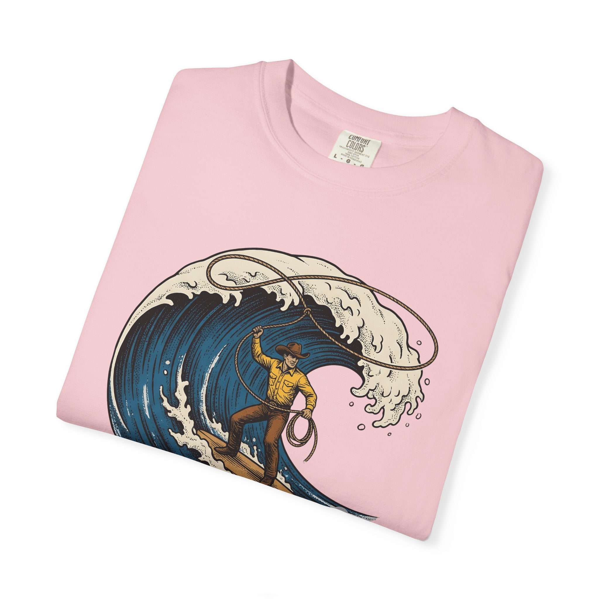Cowboy Surfer Shirt Beach Cowboy Gift Women Vintage Tee Cowboy T-Shirt Coast Fan Distressed Graphic Tshirt Retro Wave Tshirt