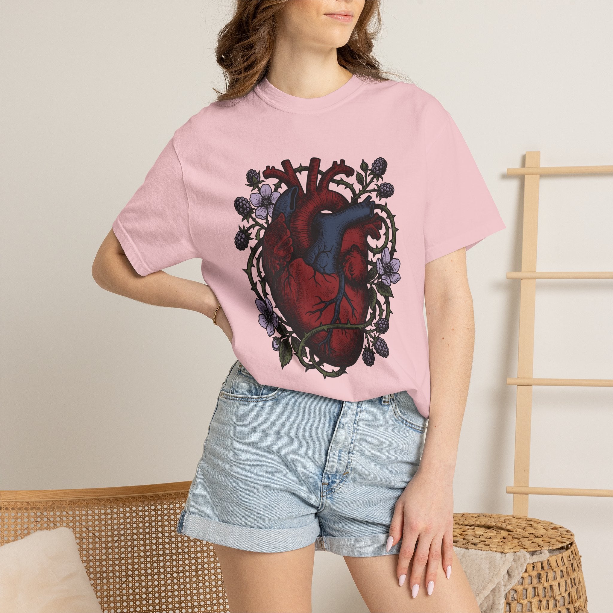 Human Heart Shirt Boho Chic Outdoors Gift Women Floral Tee Heart T-Shirt Hippie Fan Bohemian Tshirt Nature Graphic Retro Meadow Flowers