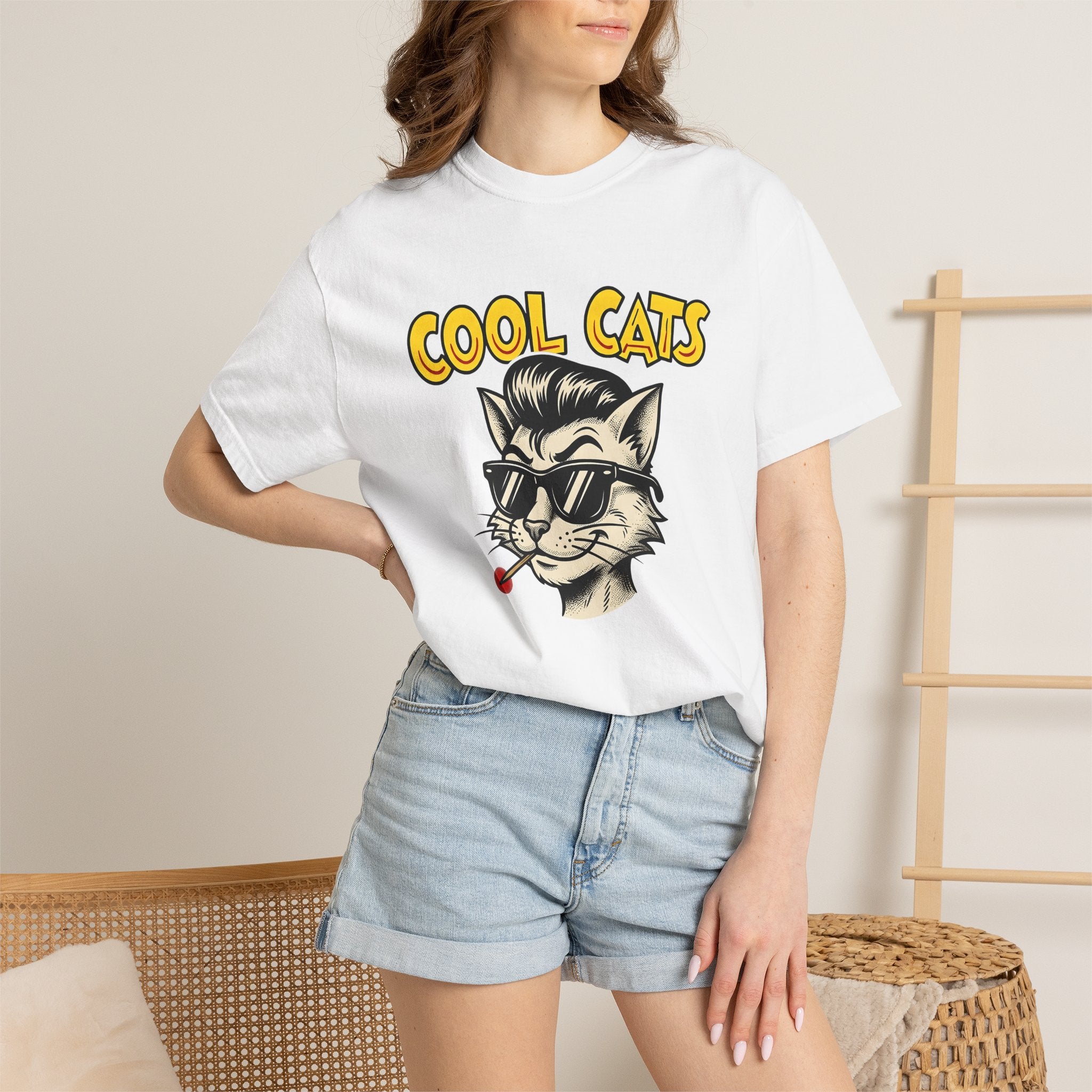 Kitty Shades Shirt Cat Fun Gift Women Comic Tee Sunglasses T-Shirt Cat Fan Cartoon Tshirt Humor Graphic Vintage Stick Tshirt