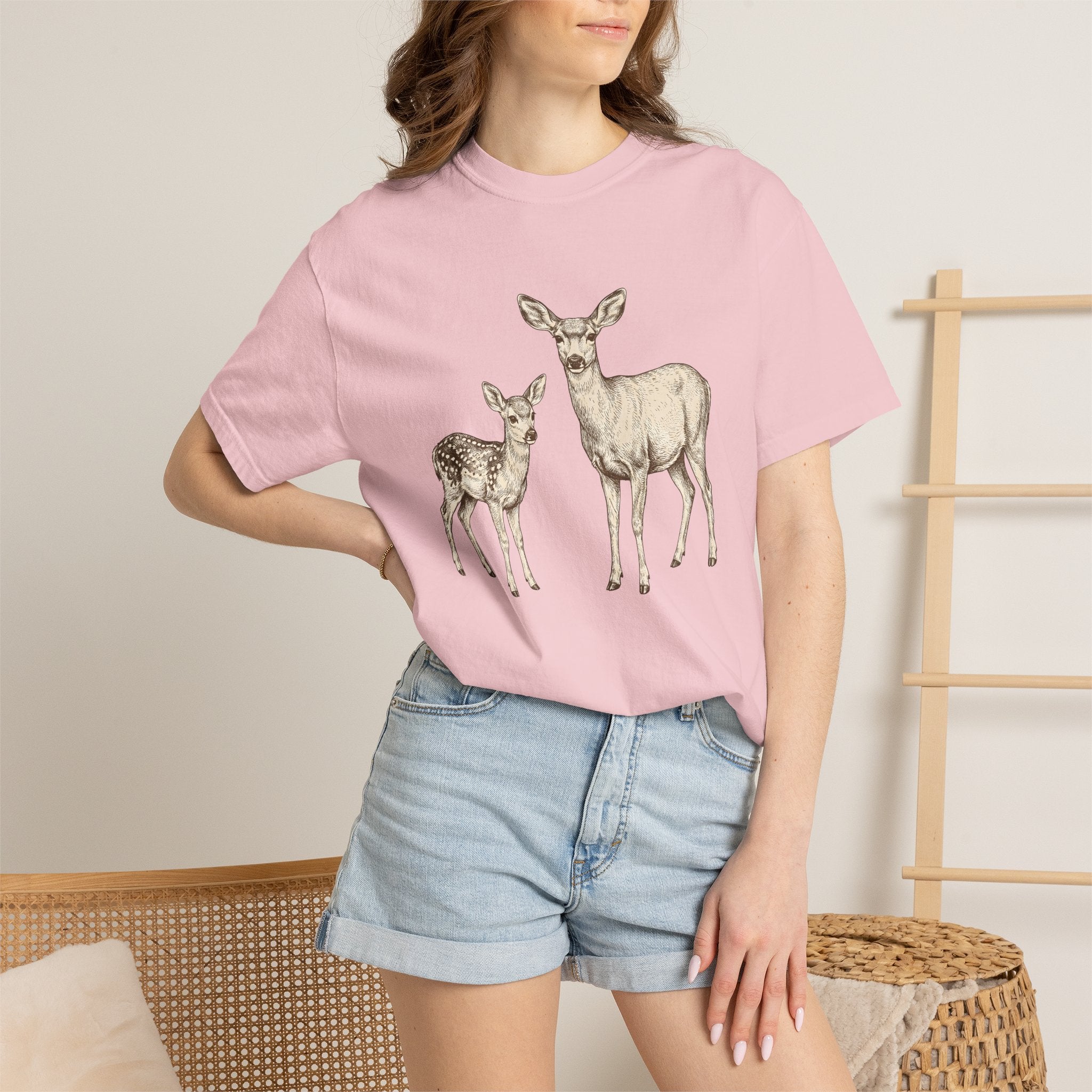 Deer Duo Shirt Cowgirl Animal Gift Women Rustic Tee Fawns T-Shirt Cowboy Fan Wildlife Graphic Tshirt Vintage Woodland Tshirt
