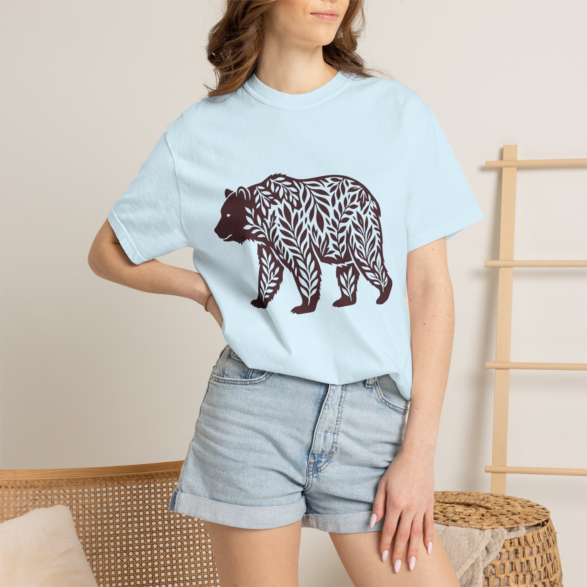 Bear Leaves Shirt Animals Nature Gift Women Botanical Tee Ursine T-Shirt Wildlife Fan Floral Tshirt Environmental Graphic Minimalist Foliage