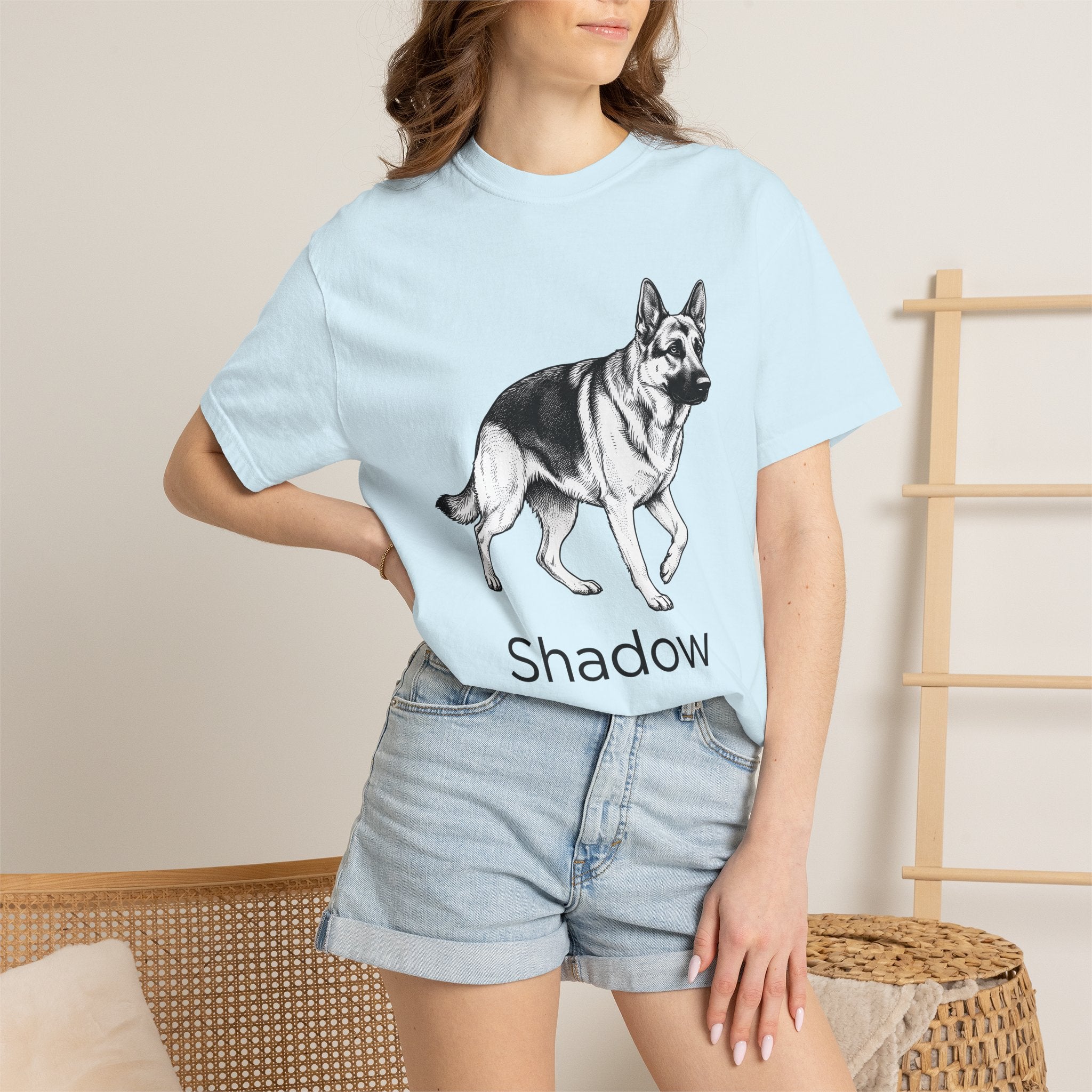 German Shepherd Shirt Dog Animal Gift Women Hand Drawn Tee Alsatian T-Shirt Dog Fan Illustrated Design Vintage Pet Portrait Tshirt