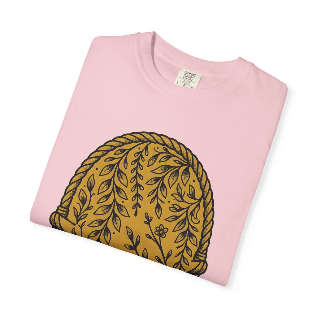 Basket Graphic Shirt Easter Spring Gift Women Botanical Tee Hamper T-Shirt Easter Fan Floral Illustration Graphic Hand Drawn Floral Tshirt