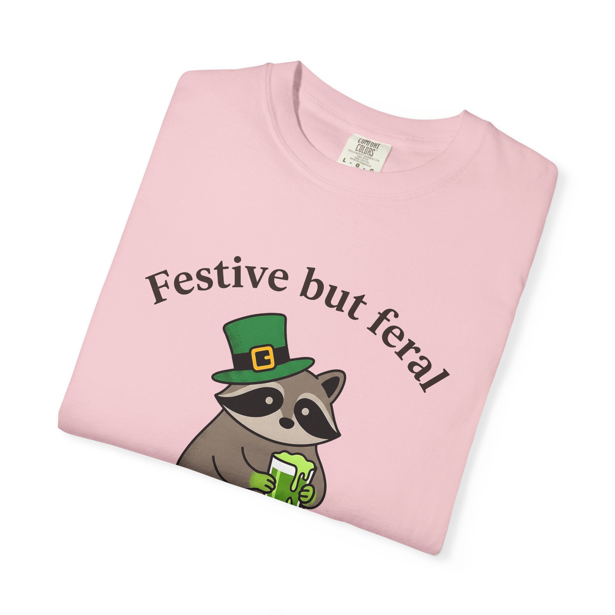 Raccoon Leprechaun Shirt St Patrick's Day Animal Gift Women Cartoon Tee Masked Bandit T-Shirt St Patricks Fan Comic Tshirt Creature Graphic