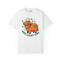 Highland Cow Shirt St Patrick's Day Animal Gift Women Cute Tee Cow T-Shirt St Patricks Day Fan Cute Tshirt Creature Graphic Cartoon Shamrock