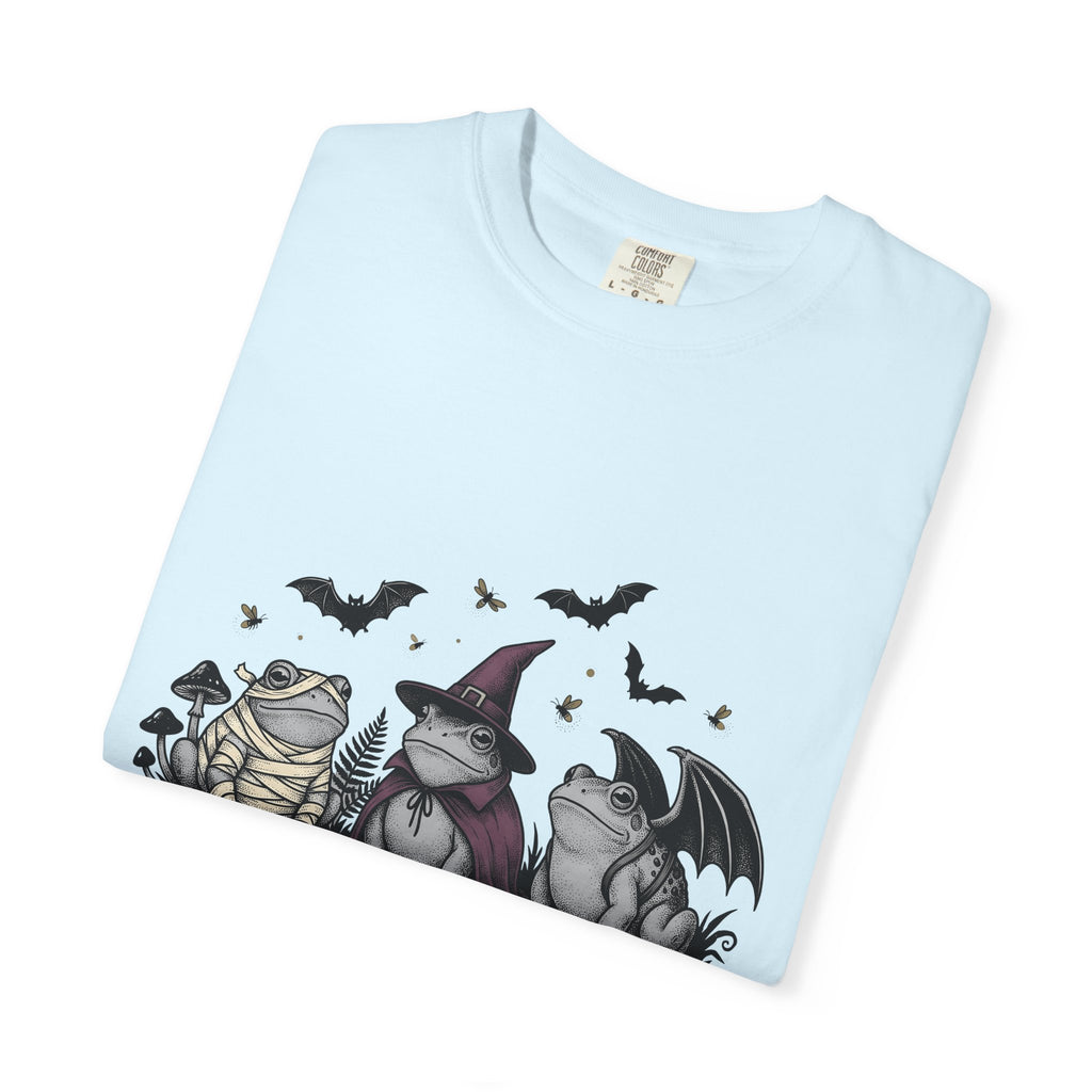 Frog Dress Shirt Halloween Fauna Gift Women Ghostly Tee Toad T-Shirt Horror Fan Spooky Tshirt Wildlife Graphic Classic Nocturnal Bat Tshirt