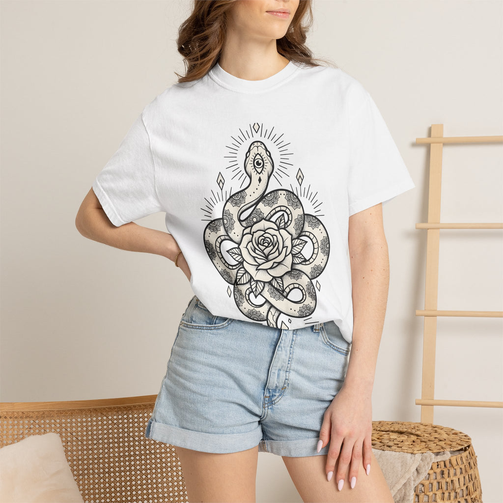 Serpent Flower Shirt Boho Chic Magic Gift Women Ink Tee Snake Flower T-Shirt Bohemian Fan Tattoo Tshirt Mystical Graphic Sketch Pattern