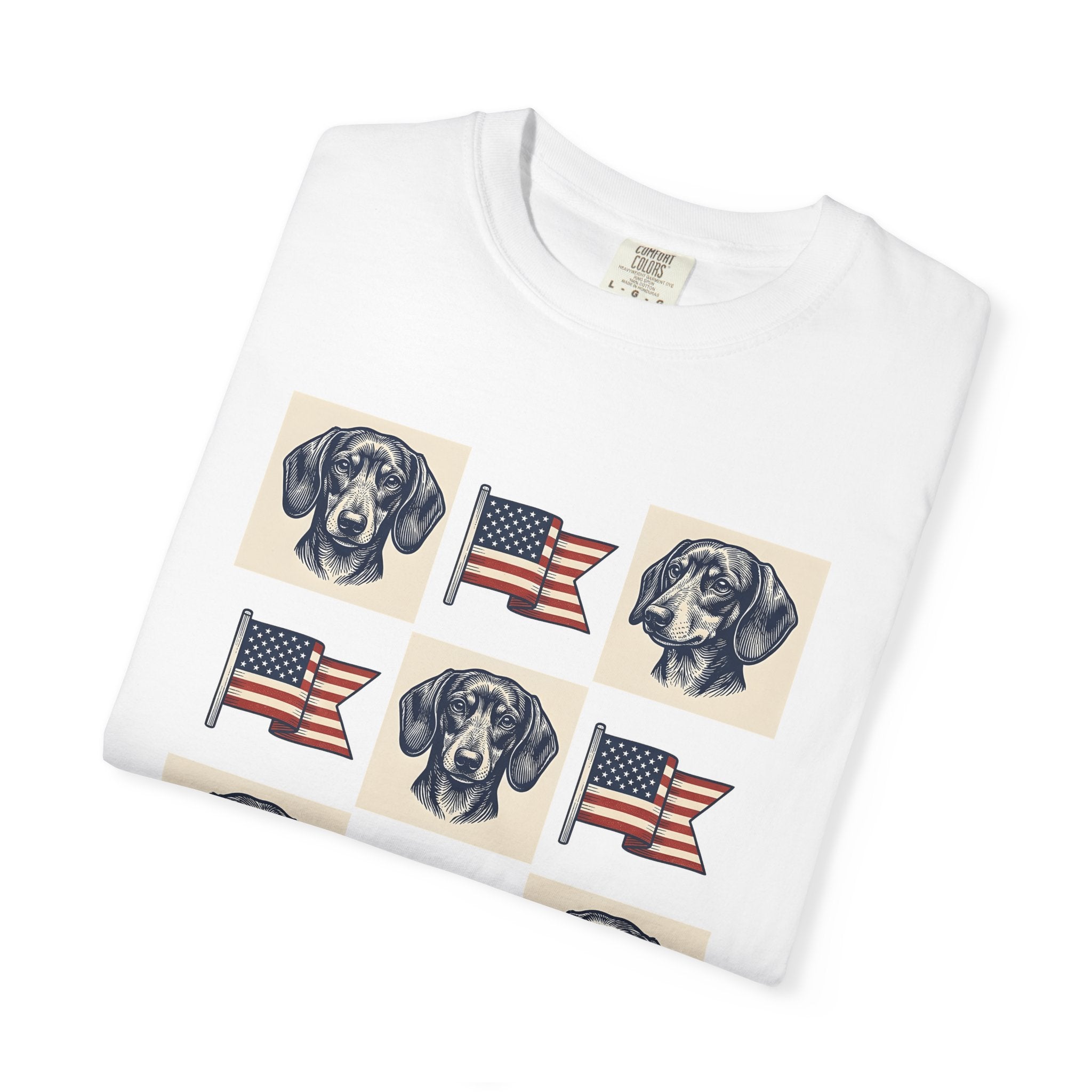 Dachshund Dog Shirt Dog Patriotic Gift Women Vintage Tee Wiener Dog T-Shirt Dog Fan Doodle Tshirt Star Spangled Graphic Retro American Flag