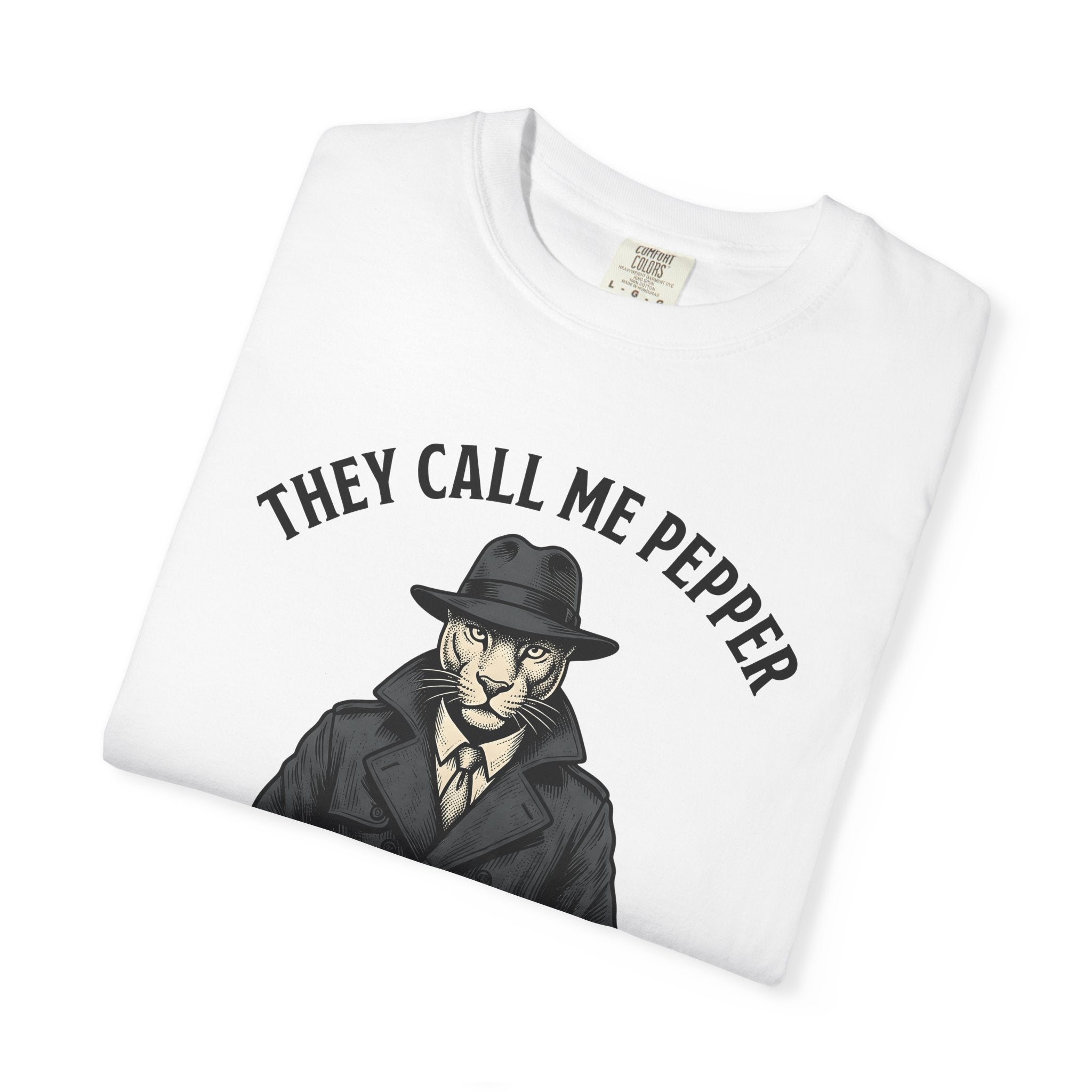 Cat Detective Shirt Animals Humor Gift Women Vintage Tee Kitty T-Shirt Pet Fan Feline Tshirt Funny Graphic Hand Drawn Trench Coat Tshirt