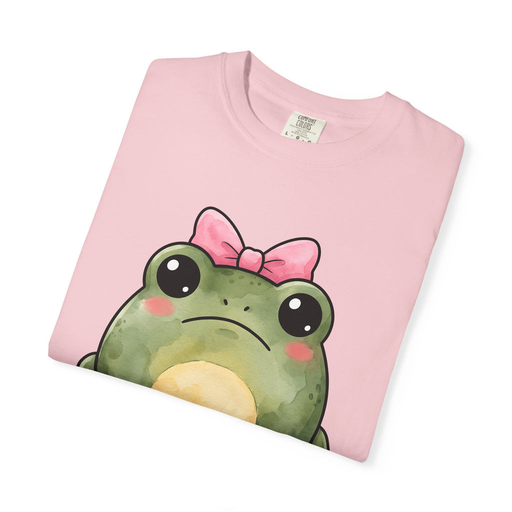 Frog Bow Clip Shirt Animals Rustic Gift Women Playful Tee Toad T-Shirt Wildlife Fan Countryside Graphic Tshirt Pigment Blush Bow Tshirt