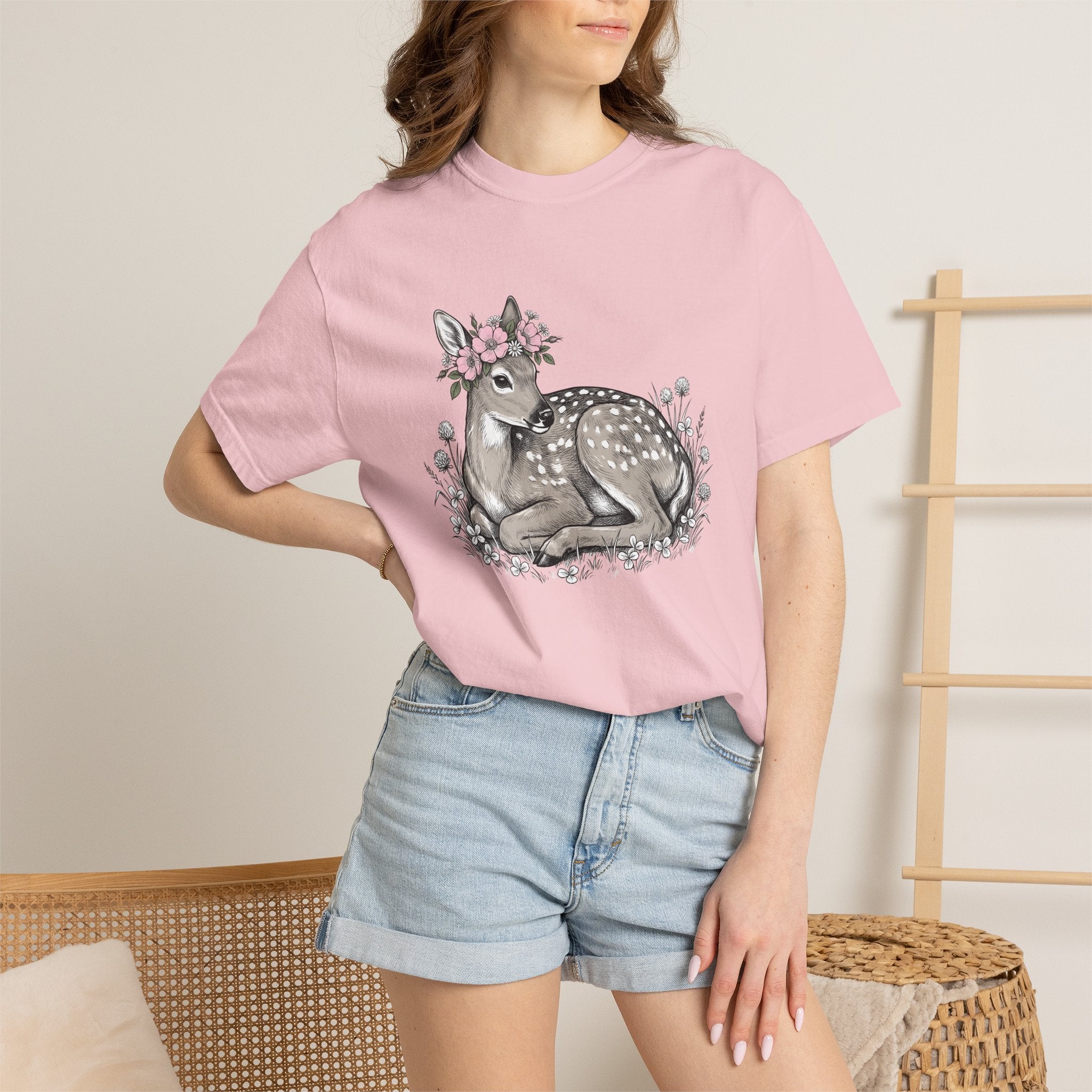 Fawn Floral Shirt Easter Woodland Gift Women Boho Tee Deer T-Shirt Easter Fan Hippie Tshirt Forest Graphic Vintage Flower Crown Tshirt