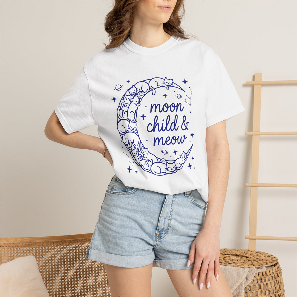 Moon Kittens Shirt Cat Zodiac Gift Women Sketch Tee Kitten T-Shirt Cat Fan Drawing Graphic Astrology Design Geometric Twinkles Tshirt