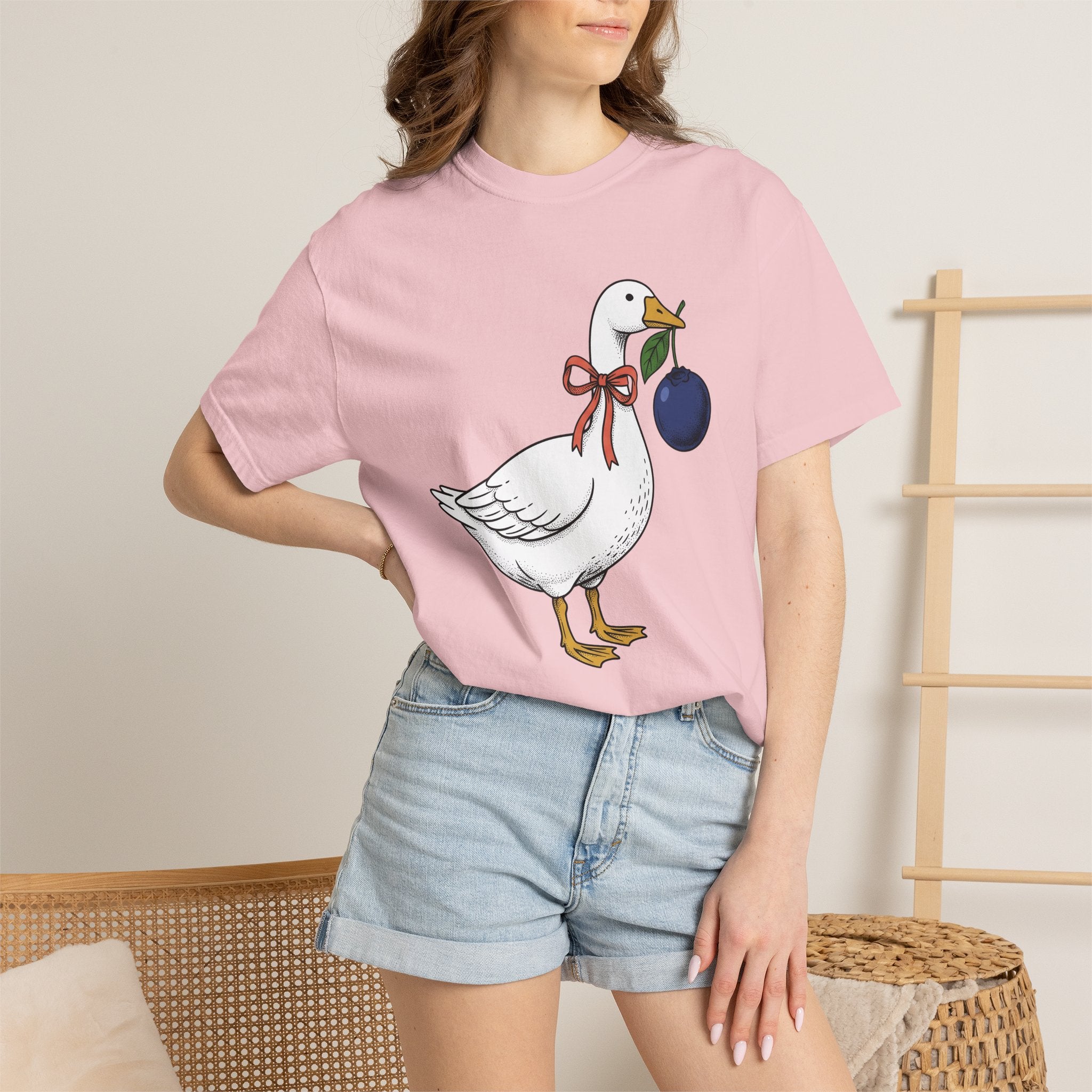 Goose Bowtie Shirt Valentines Day Creatures Gift Women Line Art Tee Goose T-Shirt Valentine Fan Graphic Tshirt Animal Graphic Classic