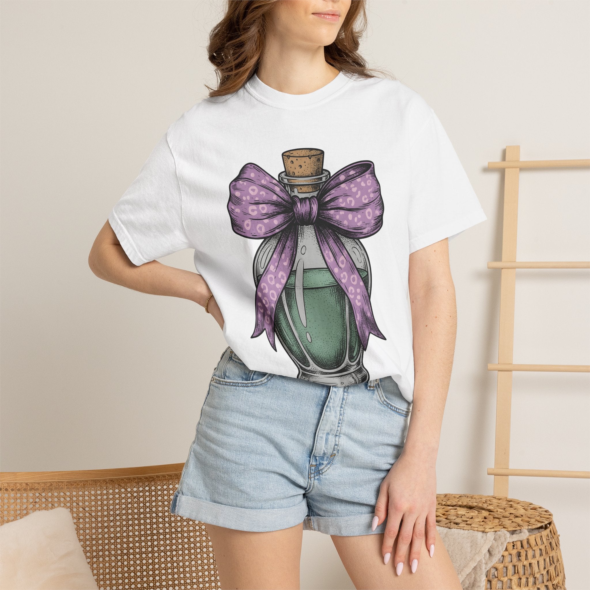 Elixir Bottle Shirt Halloween Spell Gift Women Classic Tee Potion Bottle T-Shirt Horror Fan Gothic Tshirt Magic Graphic Doodle Knot Tshirt