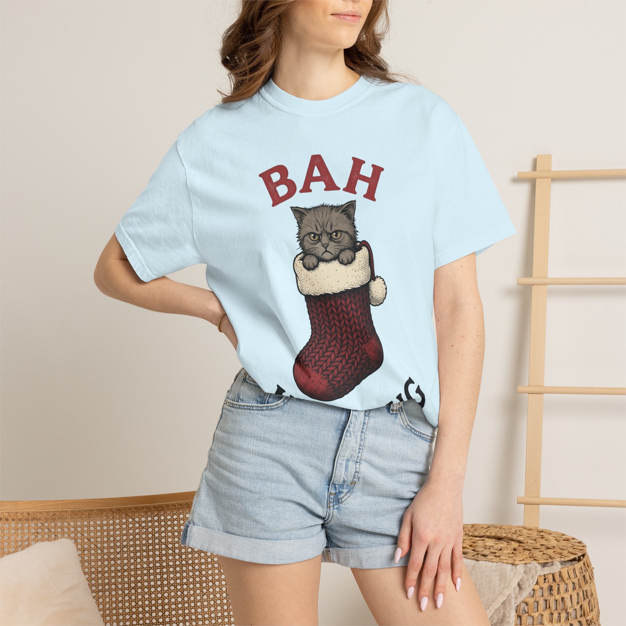 Angry Cat Sock Shirt Cat Festive Gift Women Retro Tee Furry Sock T-Shirt Cat Fan Vintage Tshirt Holiday Graphic Sketch Xmas Sock Tshirt
