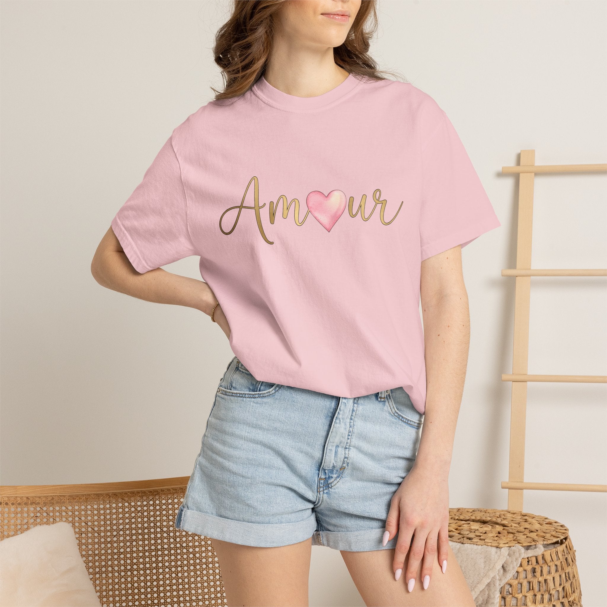 Heart Shape Shirt St. Valentine's Day Affection Gift Women Hand Drawn Tee Heart T-Shirt Valentine Fan Illustrated Graphic Heart Design Clean