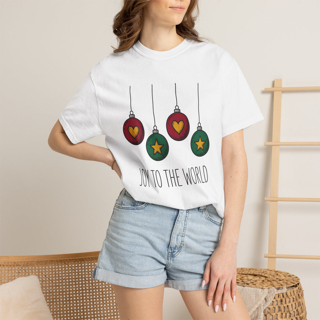 Christmas Ornaments Shirt Christmas Holiday Gift Women Doodle Tee Bauble T-Shirt Christmas Fan Xmas Graphic Holiday Design Christmas