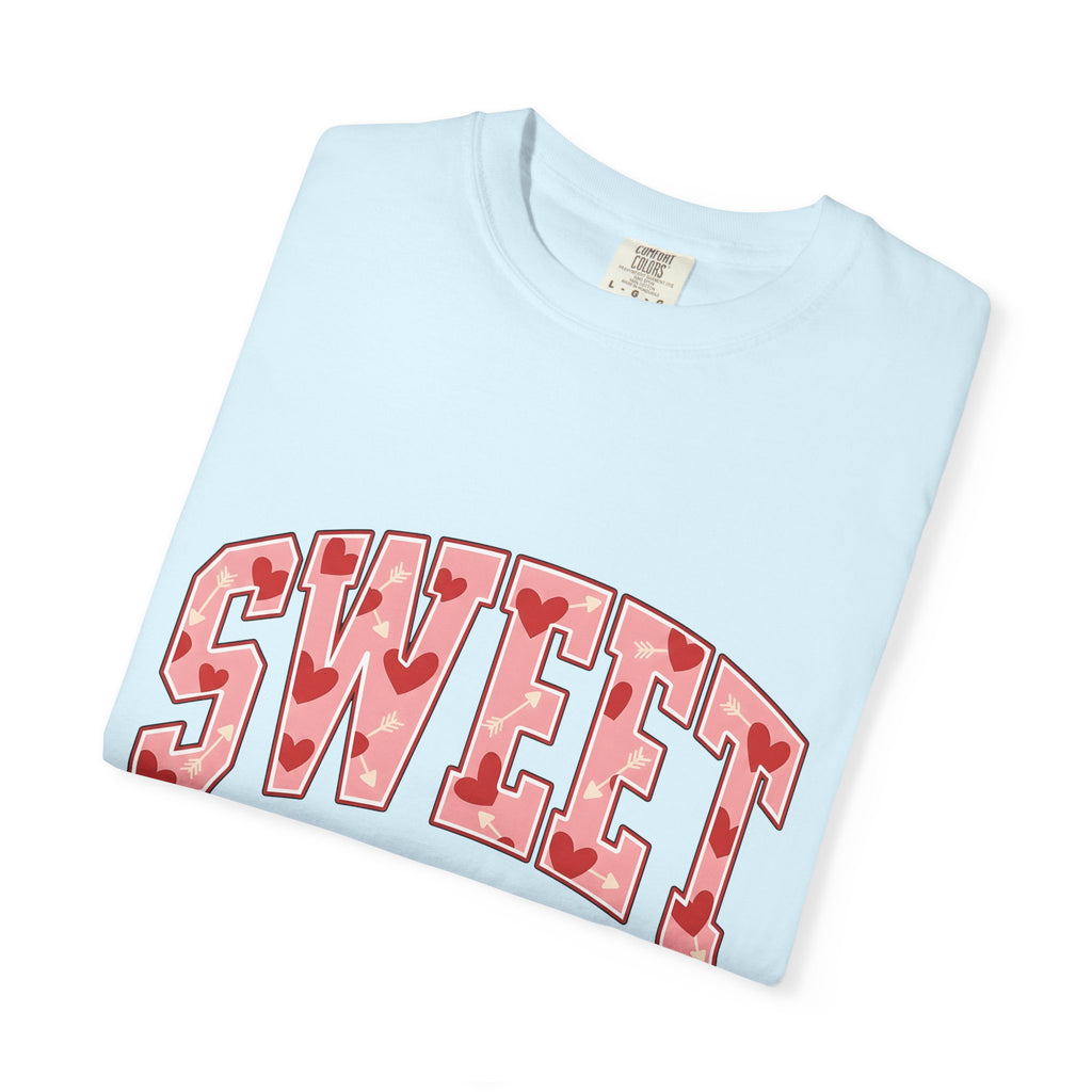 Heart Arrow Shirt Valentines Day Love Gift Women Bold Tee Arrowheart T-Shirt Valentines Day Enthusiast Graphic Tshirt Romance Graphic Design