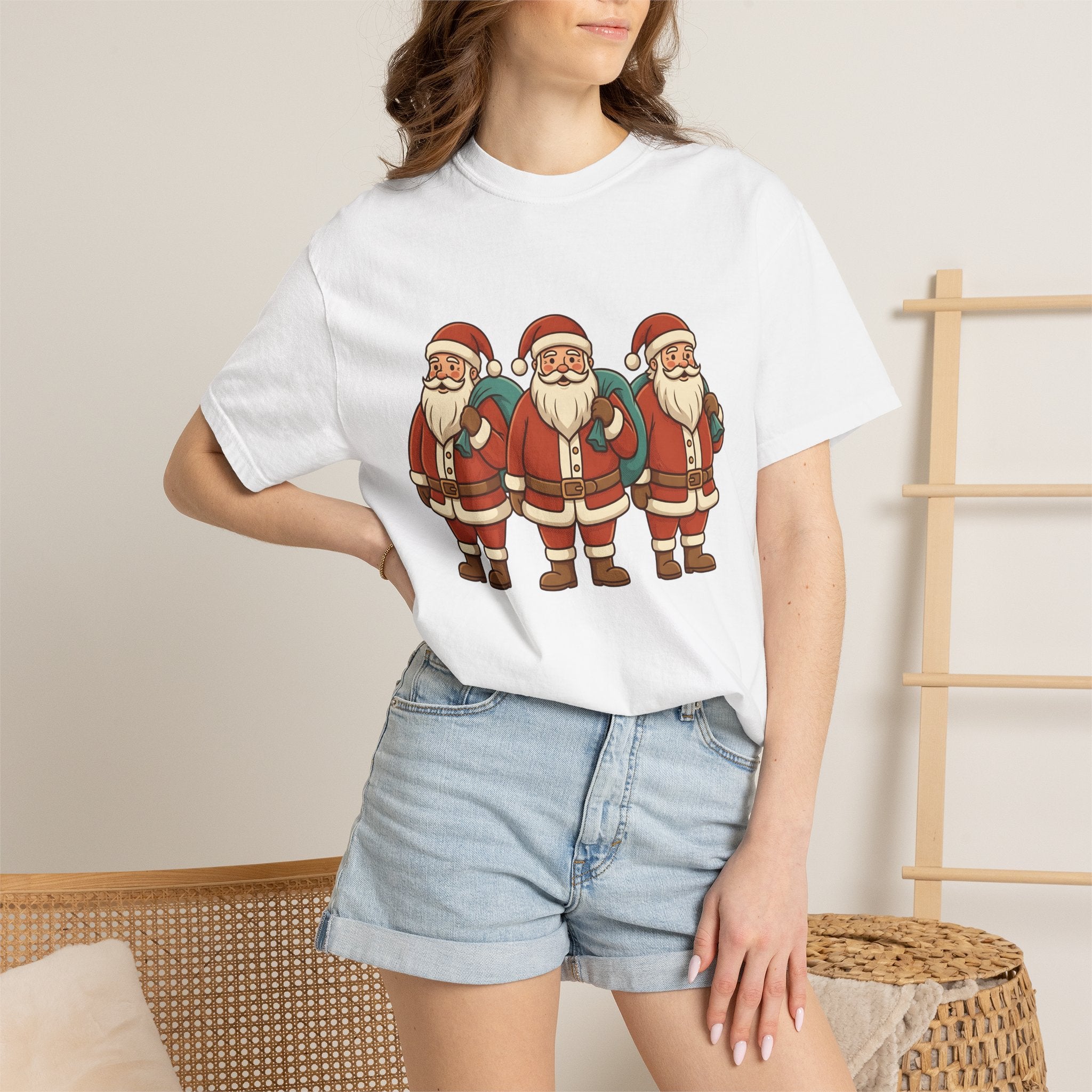 Santa Claus Shirt Christmas Holiday Gift Women Cartoon Tee Kris Kringle T-Shirt Christmas Fan Comic Tshirt Celebration Graphic Vintage Gift