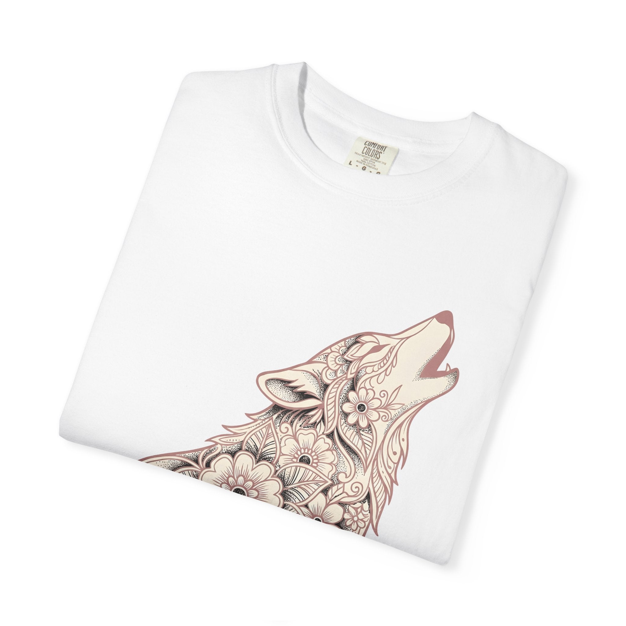 Wolf Flower Shirt Animals & Flowers Outdoors Gift Women Rustic Tee Wildflower T-Shirt Wildlife Enthusiast Country Tshirt Nature Graphic