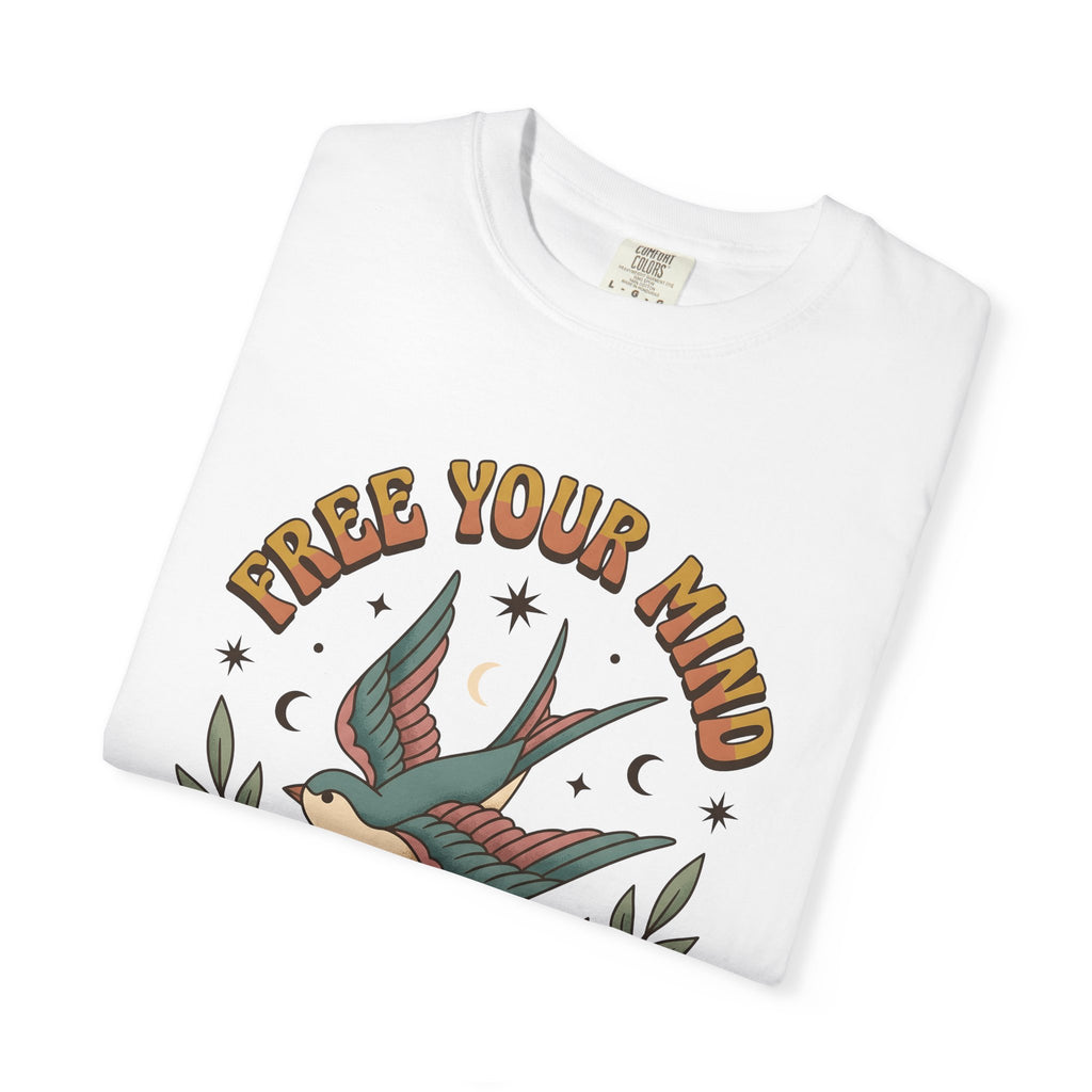 Swallow Bird Shirt Boho Chic Garden Gift Women Line Art Tee Martin T-Shirt Bohemian Fan Illustration Graphic Sketch Branch Tshirt