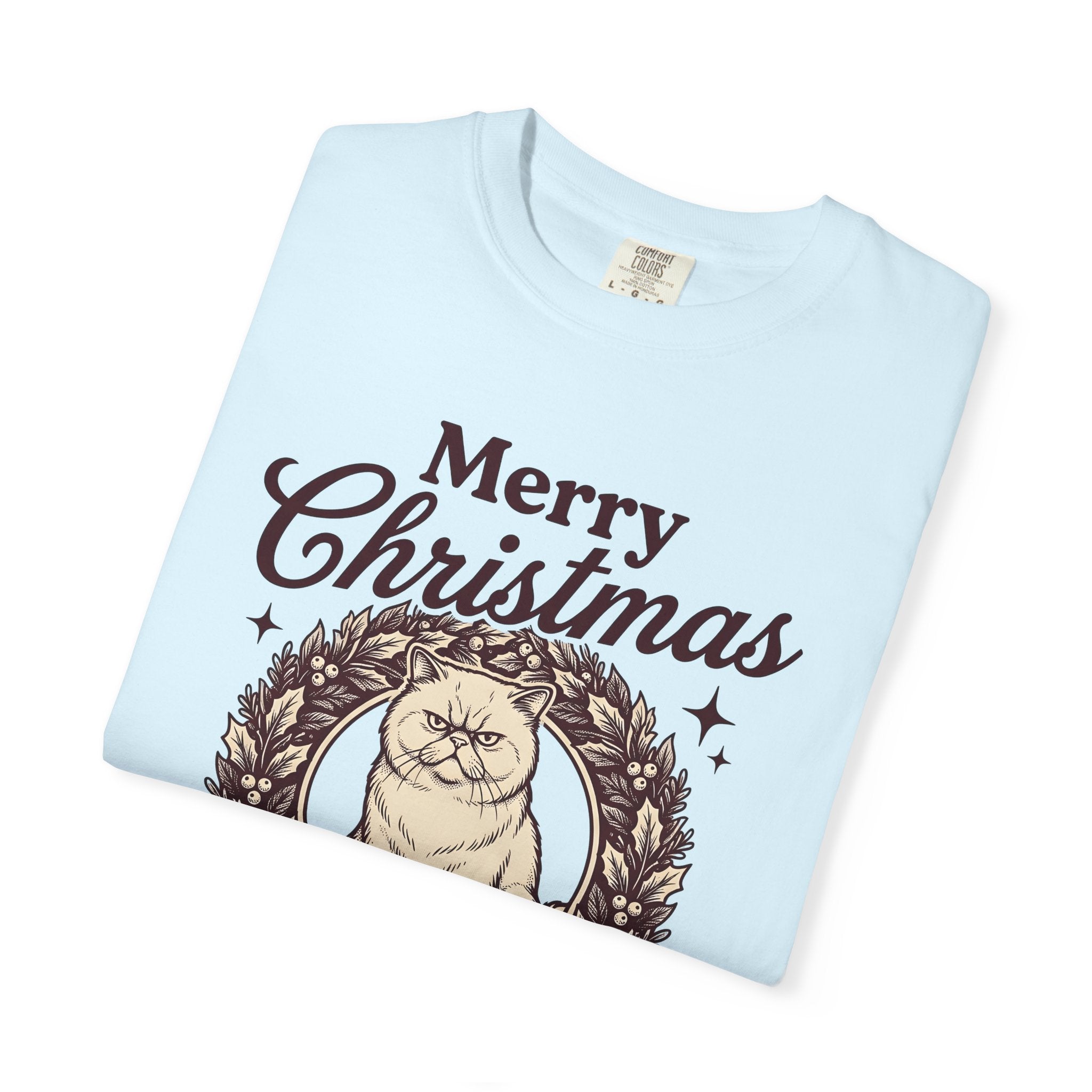 Grumpy Kitty Shirt Cat Holiday Gift Women Nostalgic Tee Cat T-Shirt Cat Fan Feline Tshirt Winter Graphic Doodle Christmas Wreath Tshirt