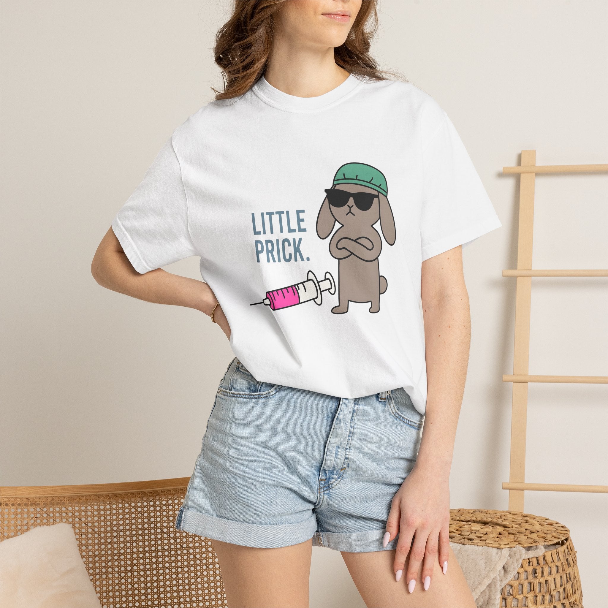 Bunny Syringe Shirt Nurses Animal Gift Women Cartoon Tee Syringe T-Shirt Nurse Enthusiast Toon Tshirt Creature Graphic Minimalist Sunglasses