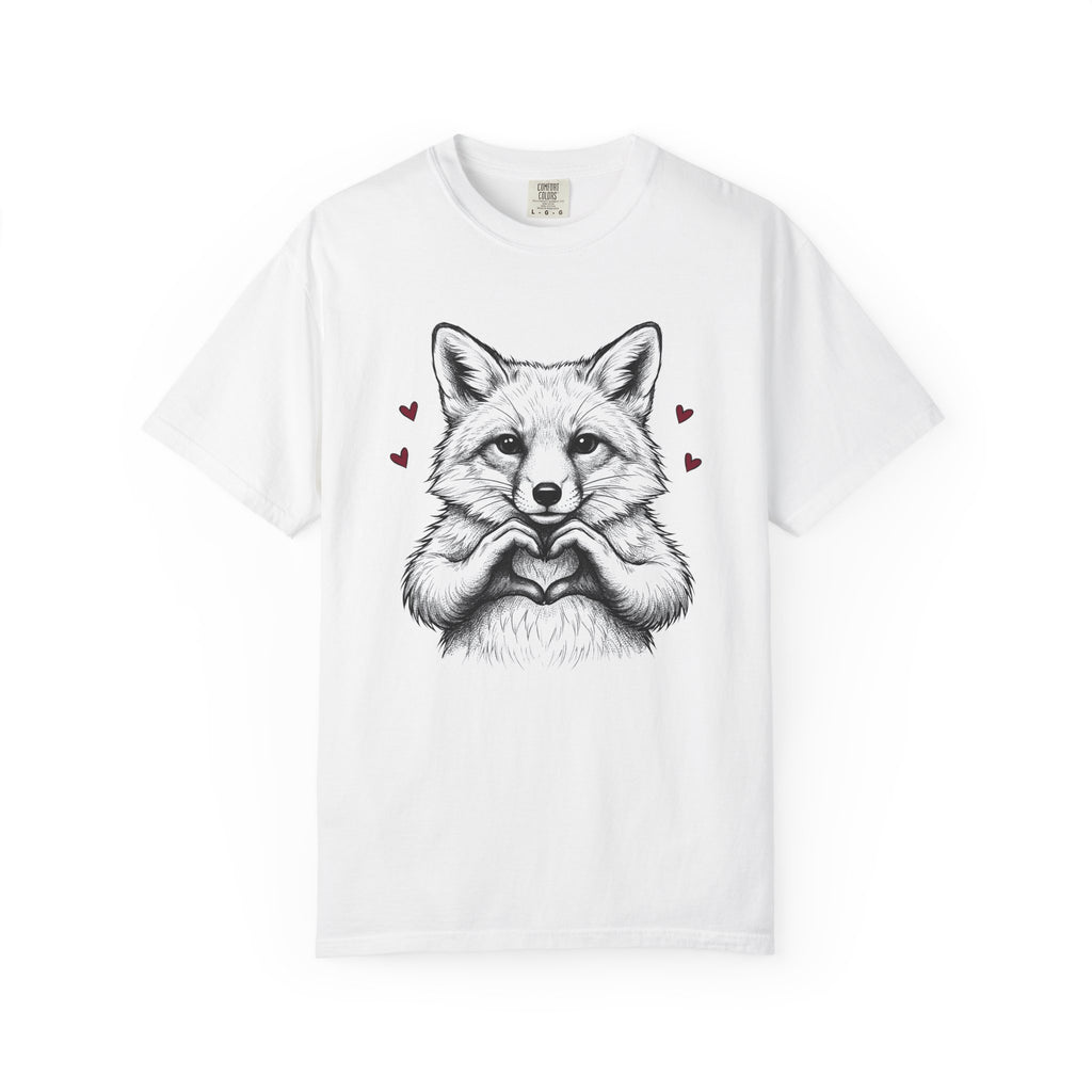 Fox Heart Hands Shirt St. Valentine's Day Animal Gift Women Hand Drawn Tee Fox T-Shirt Valentine Fan Illustrated Tshirt Wildlife Graphic