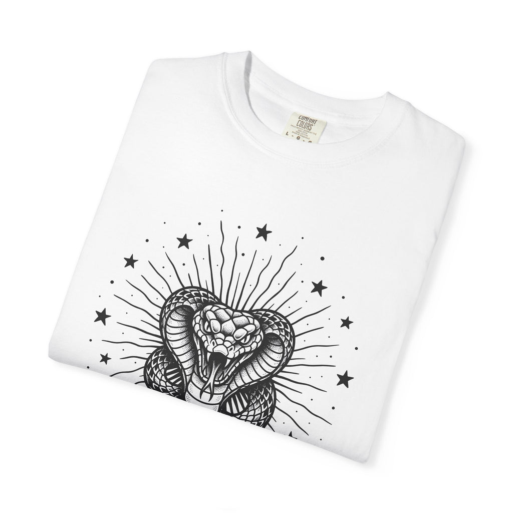 Serpent Art Shirt Boho Chic Zodiac Gift Women Line Art Tee Snake T-Shirt Bohemian Fan Minimalist Tshirt Astrology Graphic Hand Drawn Star
