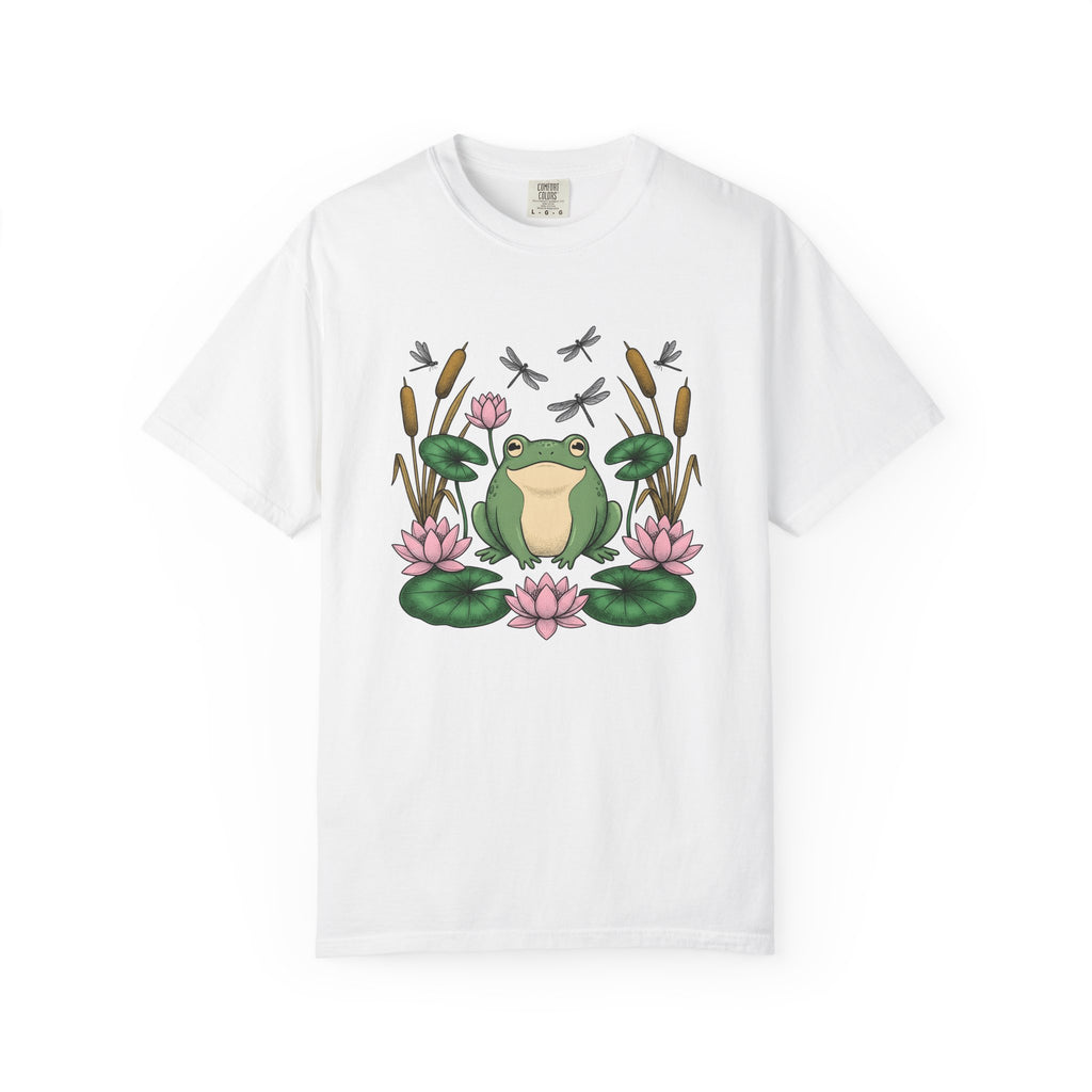 Frog Water Lily Shirt Animals & Flowers Wildlife Gift Women Floral Tee Toad T-Shirt Animal Fan Botanical Tshirt Wildlife Graphic Retro