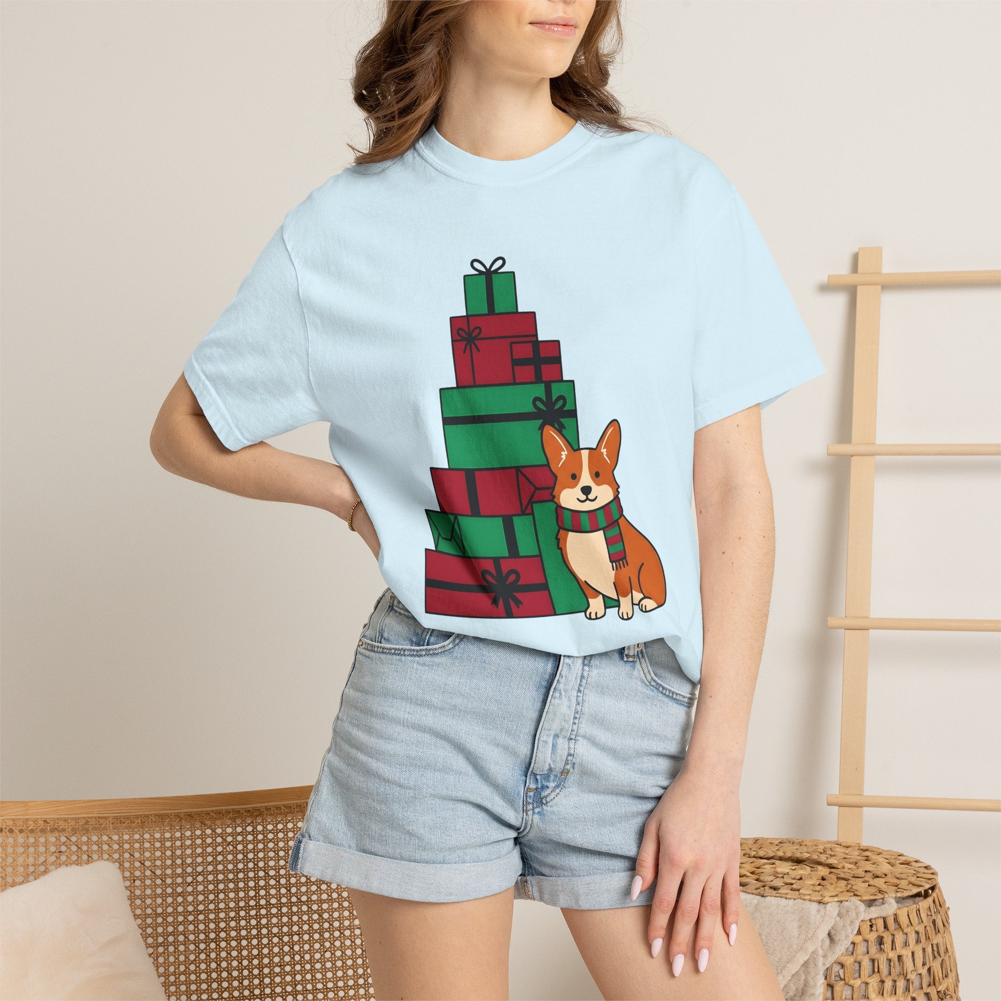 Corgi Puppy Shirt Dog Holiday Gift Women Comic Tee Puppy T-Shirt Dog Fan Cartoon Tshirt Christmas Graphic Simple Presents Tshirt