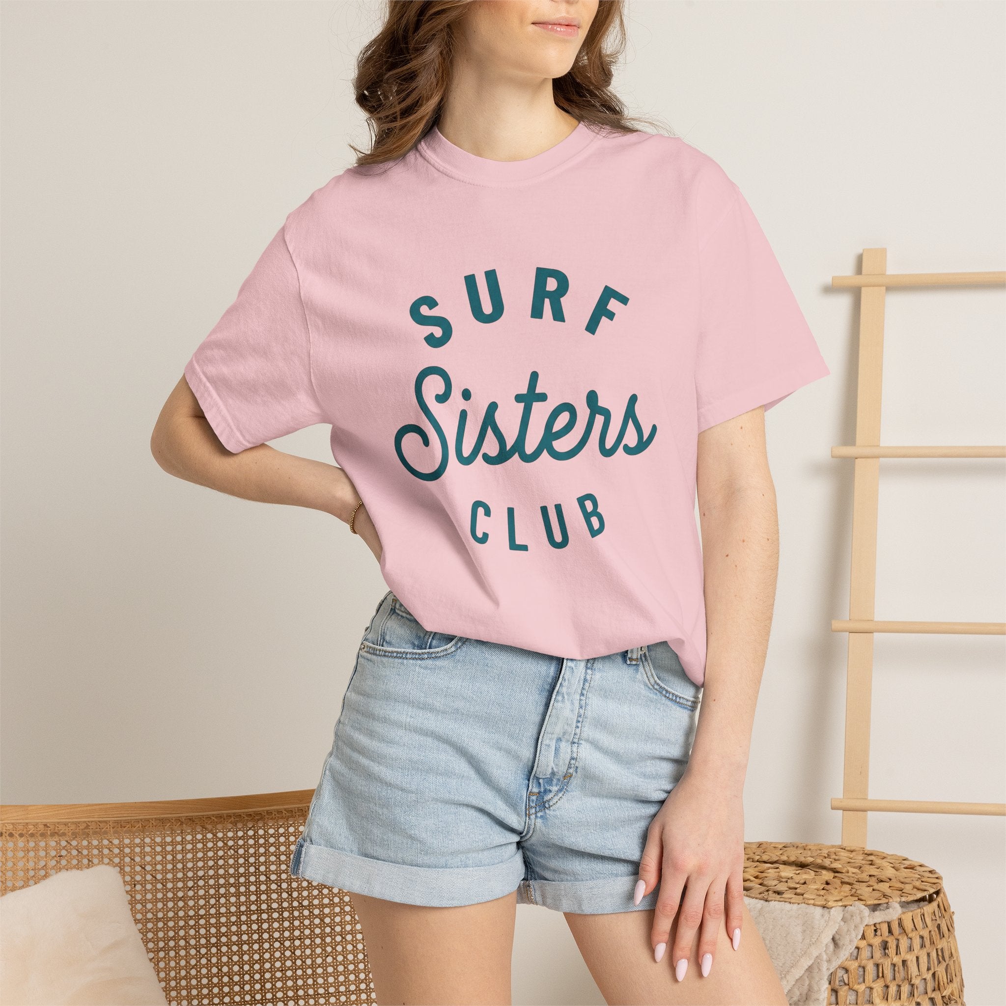 Surf Club Shirt Surfing Beach Gift Women Modern Tee Surfing Club T-Shirt Surfer Fan Surf Tee Coastal Graphic Retro Script Font Tshirt