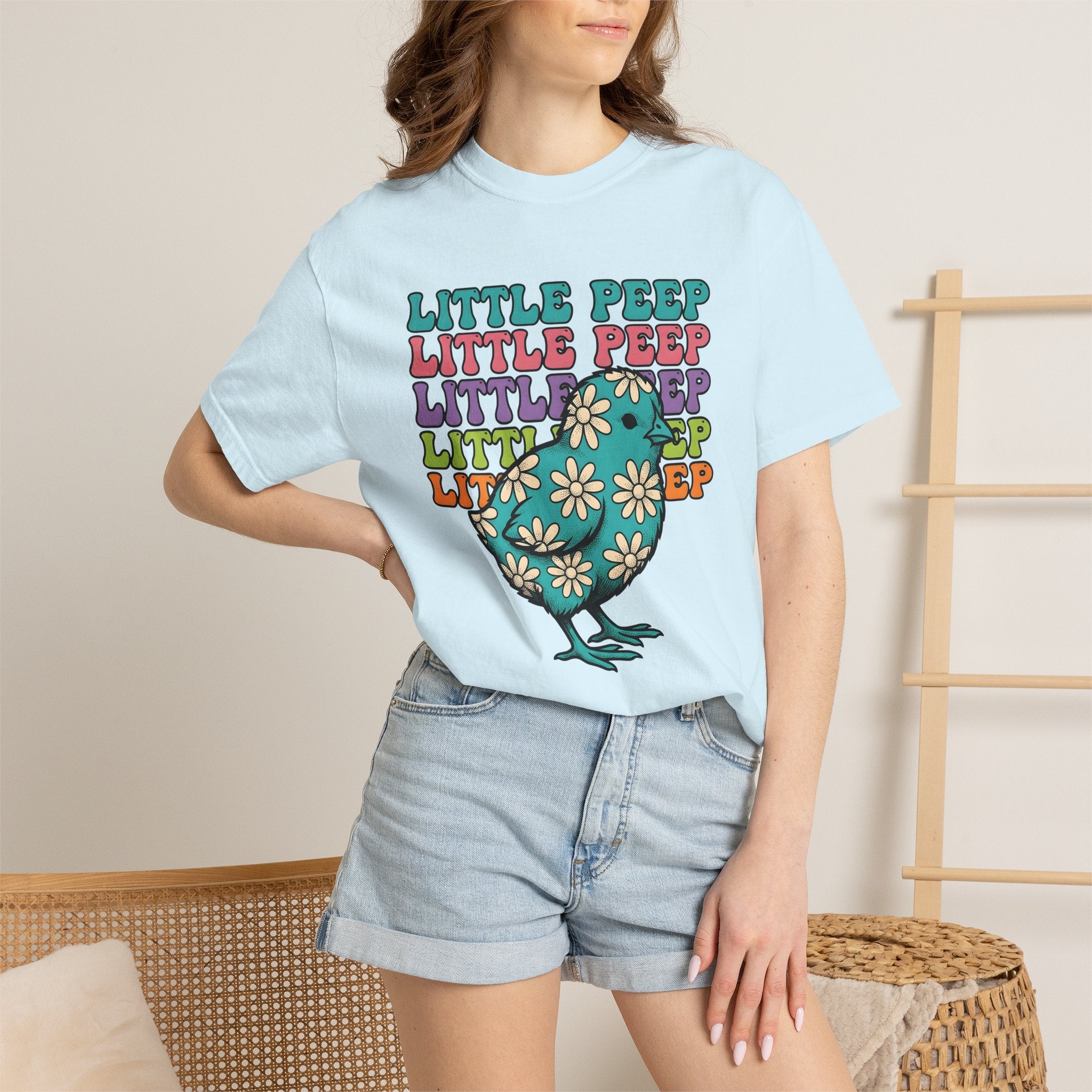 Flower Chicken Shirt Easter Season Gift Women Vintage Tee Hen T-Shirt Spring Fan Retro Tshirt Seasonal Graphic Sketch Sunflower Tshirt