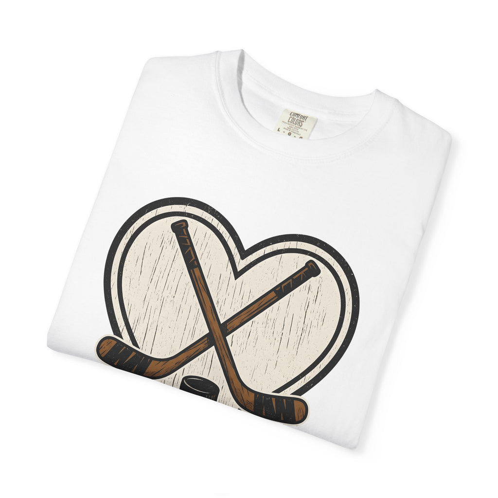 Hockey Sticks Heart Shirt Hockey Mom Competition Gift Women Line Art Tee Hockey Sticks T-Shirt Hockey Parent Fan Minimalist Tshirt